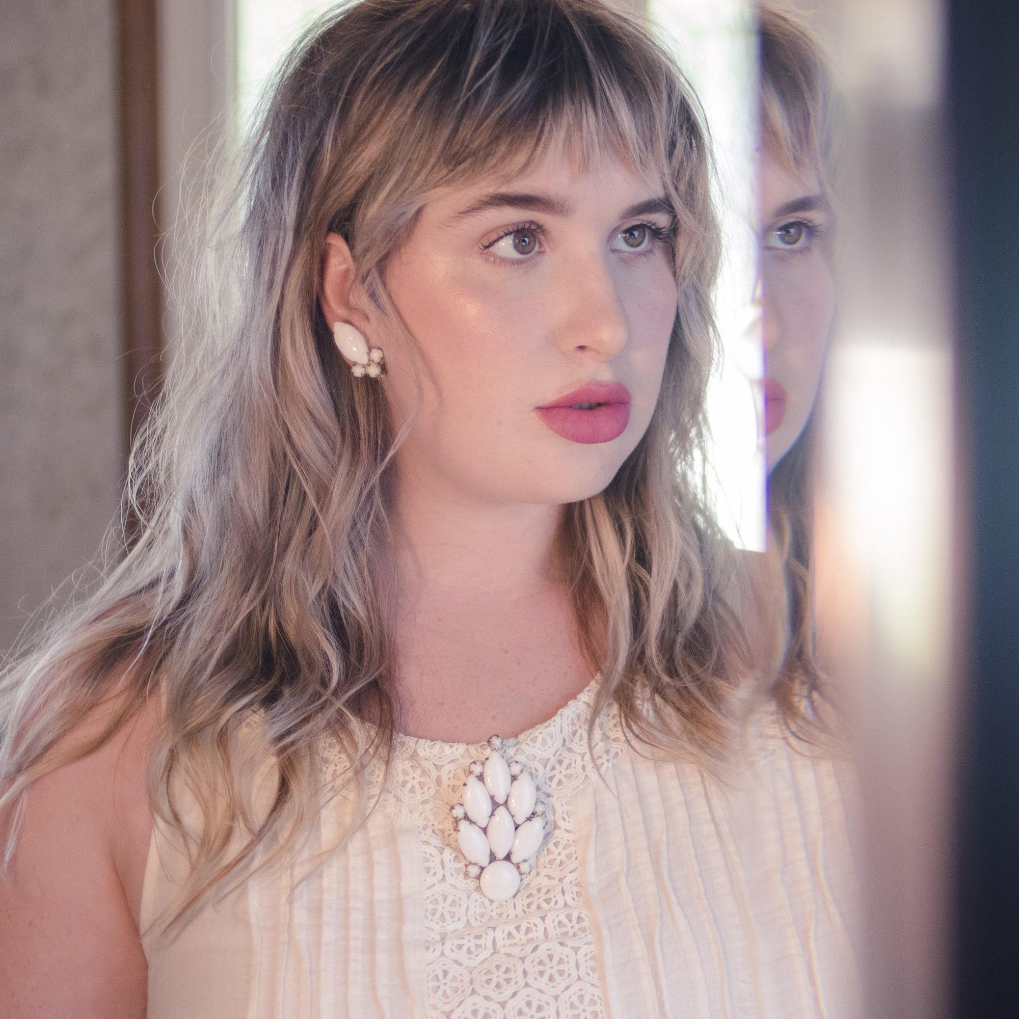 Vintage White Milk Glass Brooch by 1950s - Vintage Meet Modern Vintage Jewelry - Chicago, Illinois - #oldhollywoodglamour #vintagemeetmodern #designervintage #jewelrybox #antiquejewelry #vintagejewelry