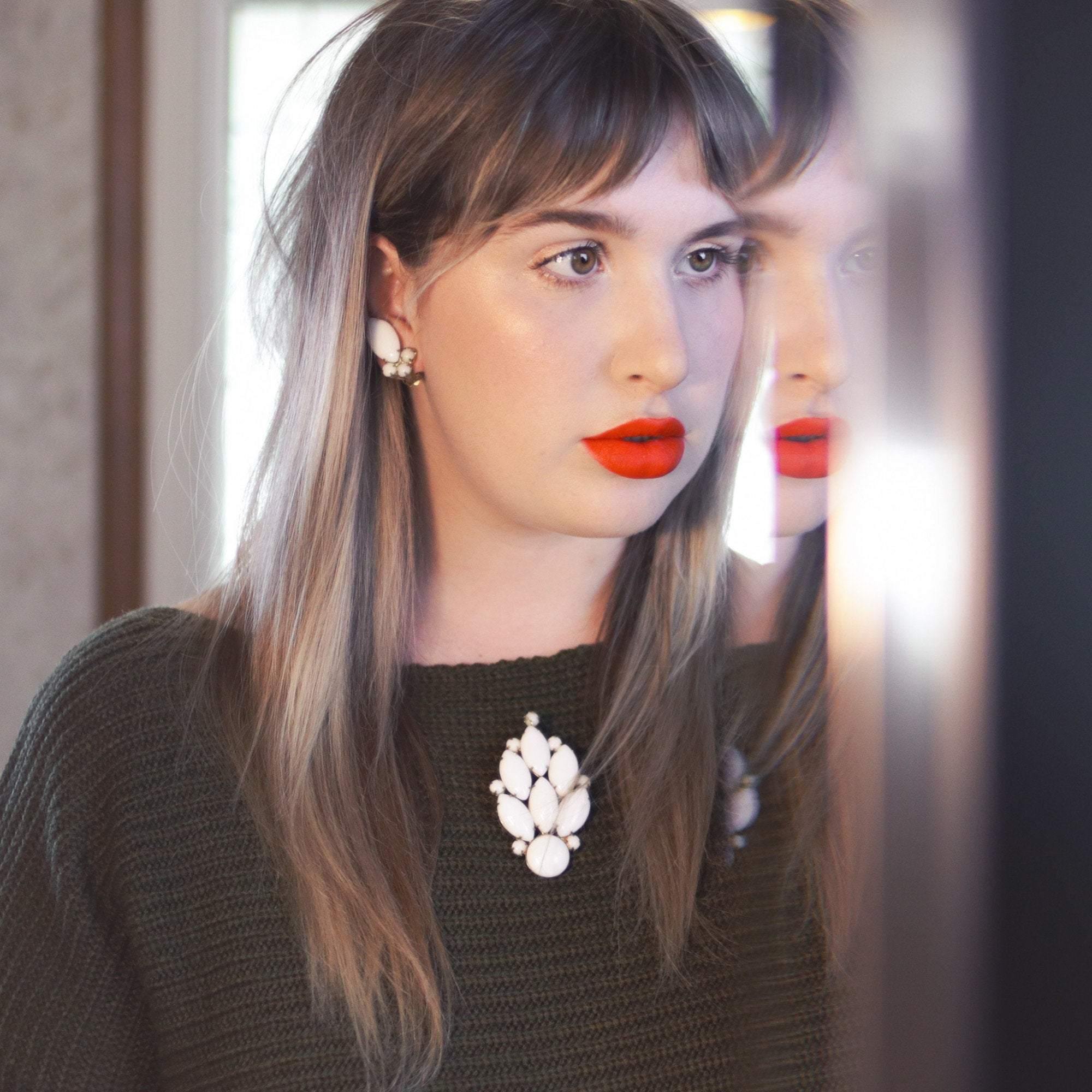 Vintage White Milk Glass Statement Earrings by Unsigned Beauties - Vintage Meet Modern Vintage Jewelry - Chicago, Illinois - #oldhollywoodglamour #vintagemeetmodern #designervintage #jewelrybox #antiquejewelry #vintagejewelry