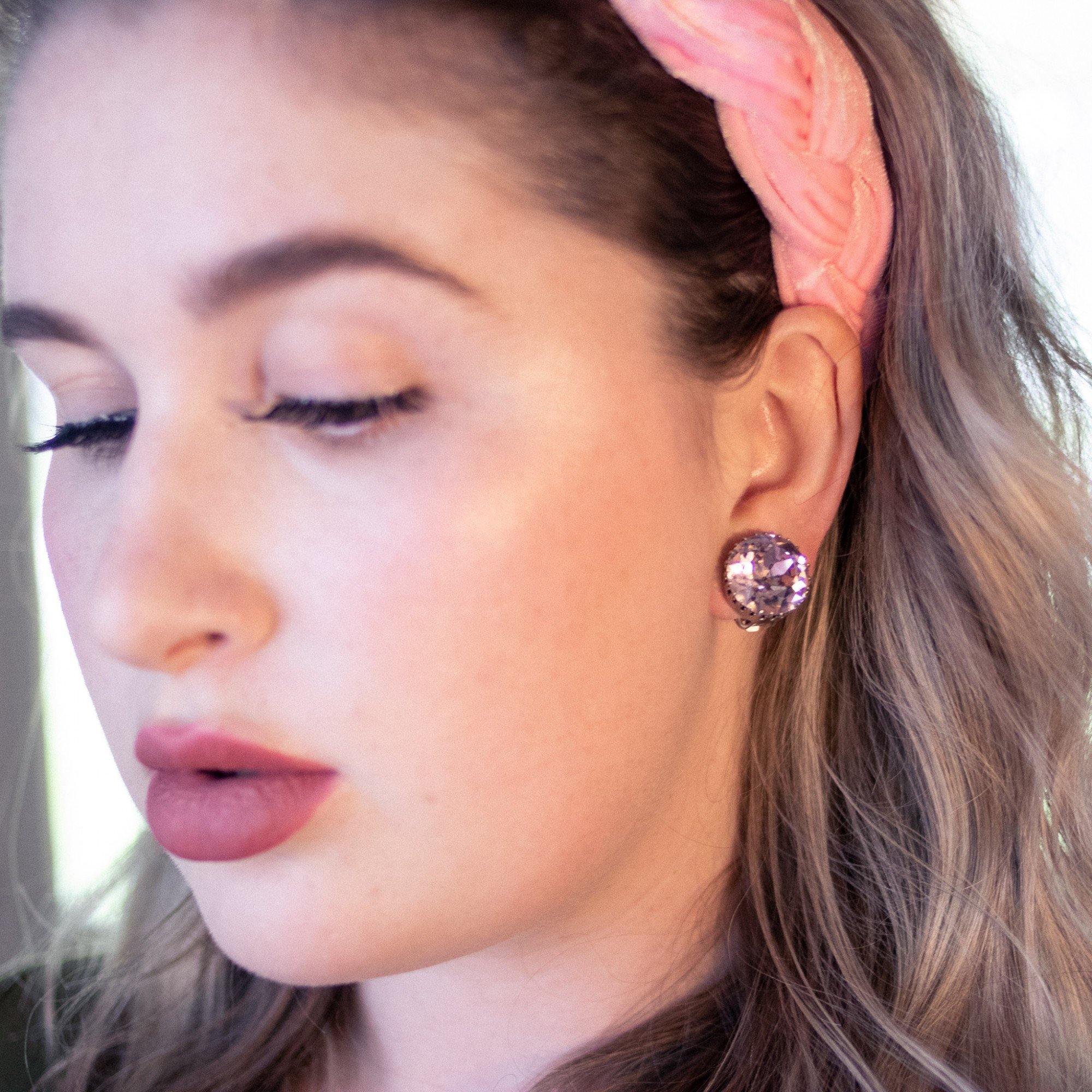 Vintage Austria Alexandrite Headlight Crystal Earrings by Austria - Vintage Meet Modern Vintage Jewelry - Chicago, Illinois - #oldhollywoodglamour #vintagemeetmodern #designervintage #jewelrybox #antiquejewelry #vintagejewelry