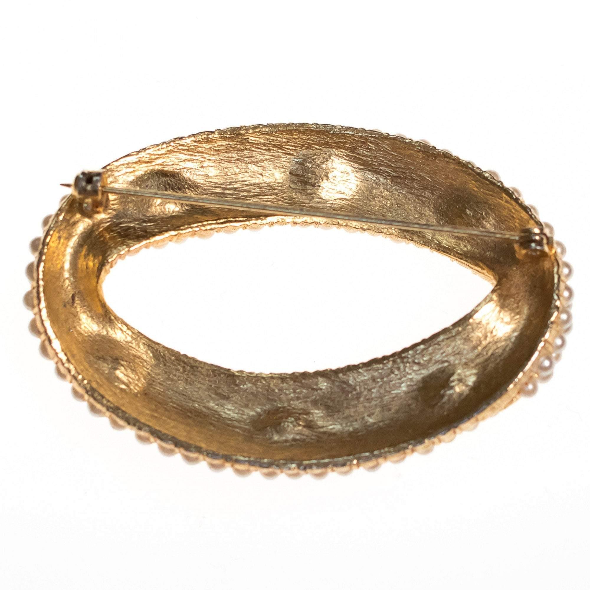 Vintage Faux Pearl and Turquoise Brooch by 1950s - Vintage Meet Modern Vintage Jewelry - Chicago, Illinois - #oldhollywoodglamour #vintagemeetmodern #designervintage #jewelrybox #antiquejewelry #vintagejewelry