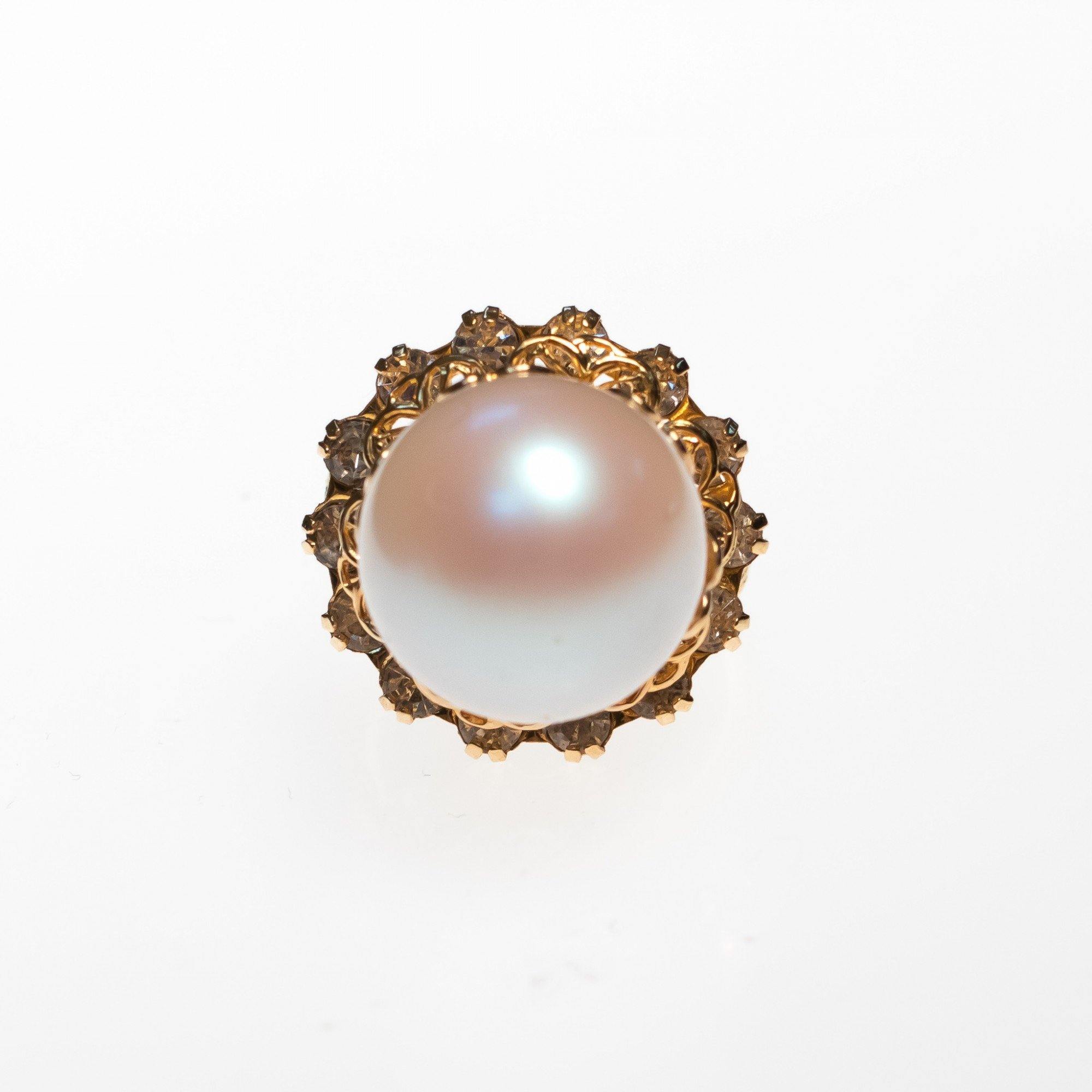 Vintage Faux Pearl and Diamante Crystal Cocktail Ring by 1950s - Vintage Meet Modern Vintage Jewelry - Chicago, Illinois - #oldhollywoodglamour #vintagemeetmodern #designervintage #jewelrybox #antiquejewelry #vintagejewelry