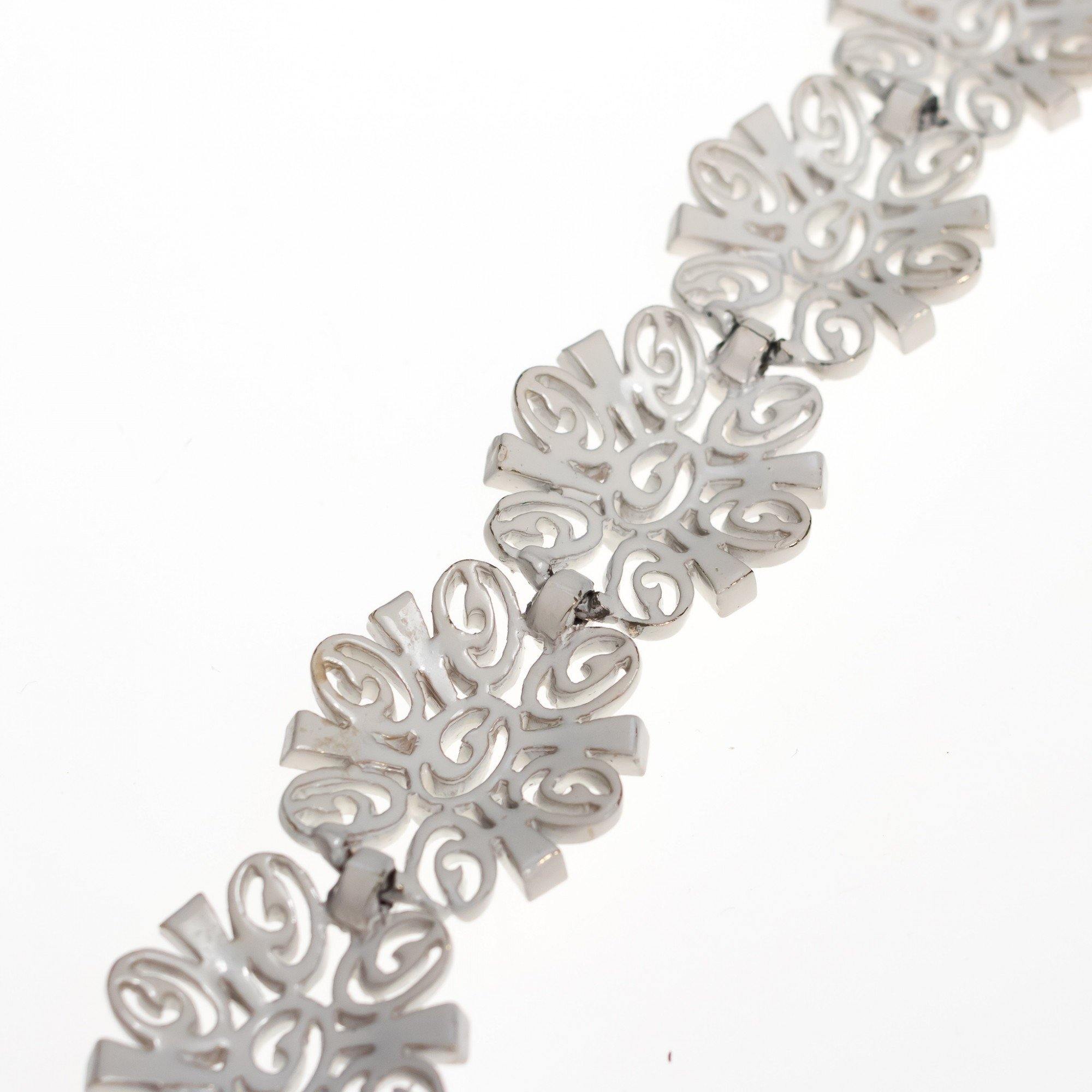 Vintage Crown Trifari White Painted Enamel Bracelet by Crown Trfari - Vintage Meet Modern Vintage Jewelry - Chicago, Illinois - #oldhollywoodglamour #vintagemeetmodern #designervintage #jewelrybox #antiquejewelry #vintagejewelry