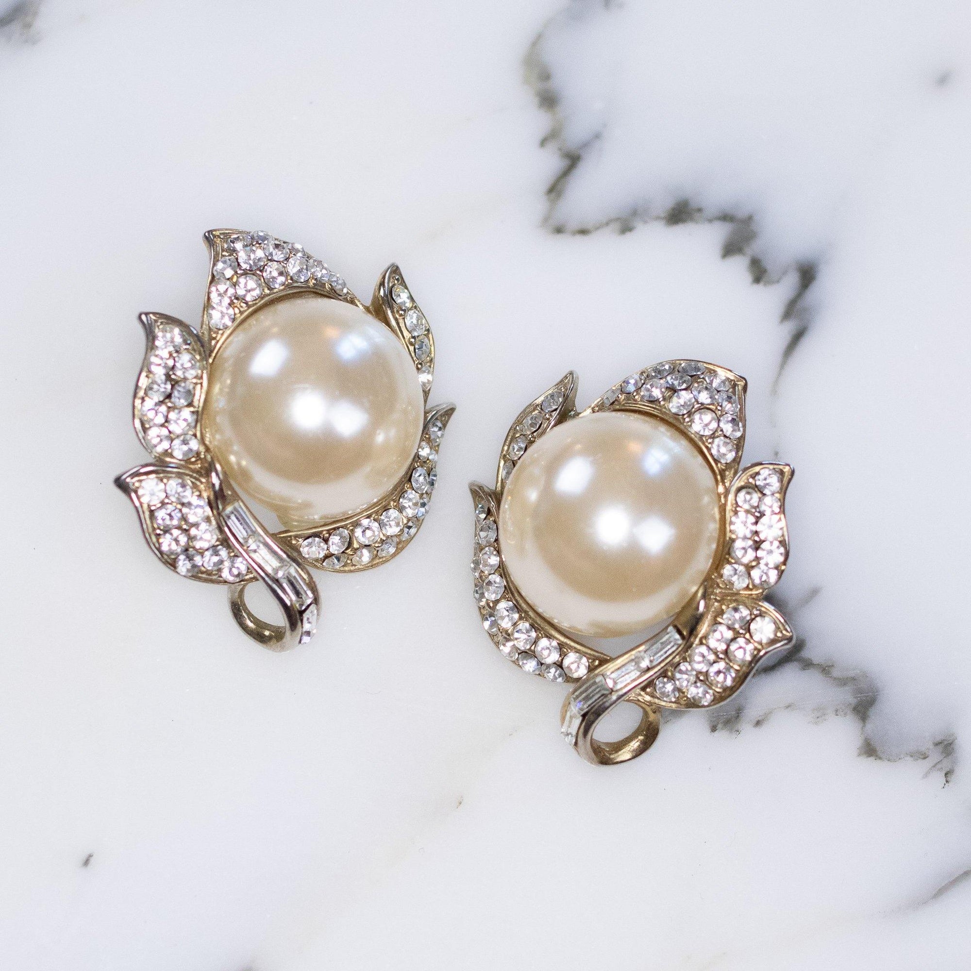 Vintage 1980s Elegant Faux Pearl and Diamante Crystal Earrings by 1980s - Vintage Meet Modern Vintage Jewelry - Chicago, Illinois - #oldhollywoodglamour #vintagemeetmodern #designervintage #jewelrybox #antiquejewelry #vintagejewelry