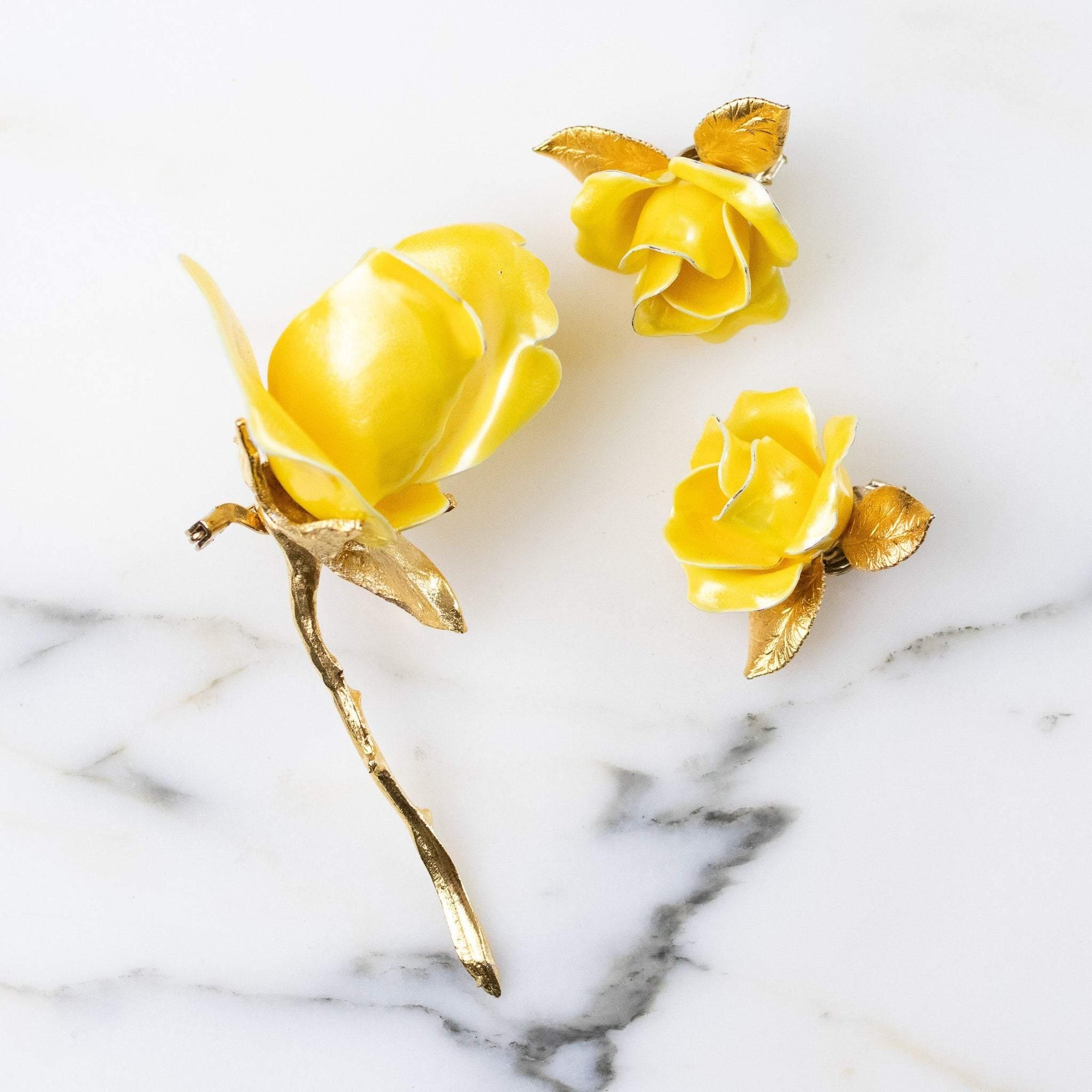 Vintage 1950s Long Stem Yellow Rose Brooch with Pearl Center by 1950s - Vintage Meet Modern Vintage Jewelry - Chicago, Illinois - #oldhollywoodglamour #vintagemeetmodern #designervintage #jewelrybox #antiquejewelry #vintagejewelry