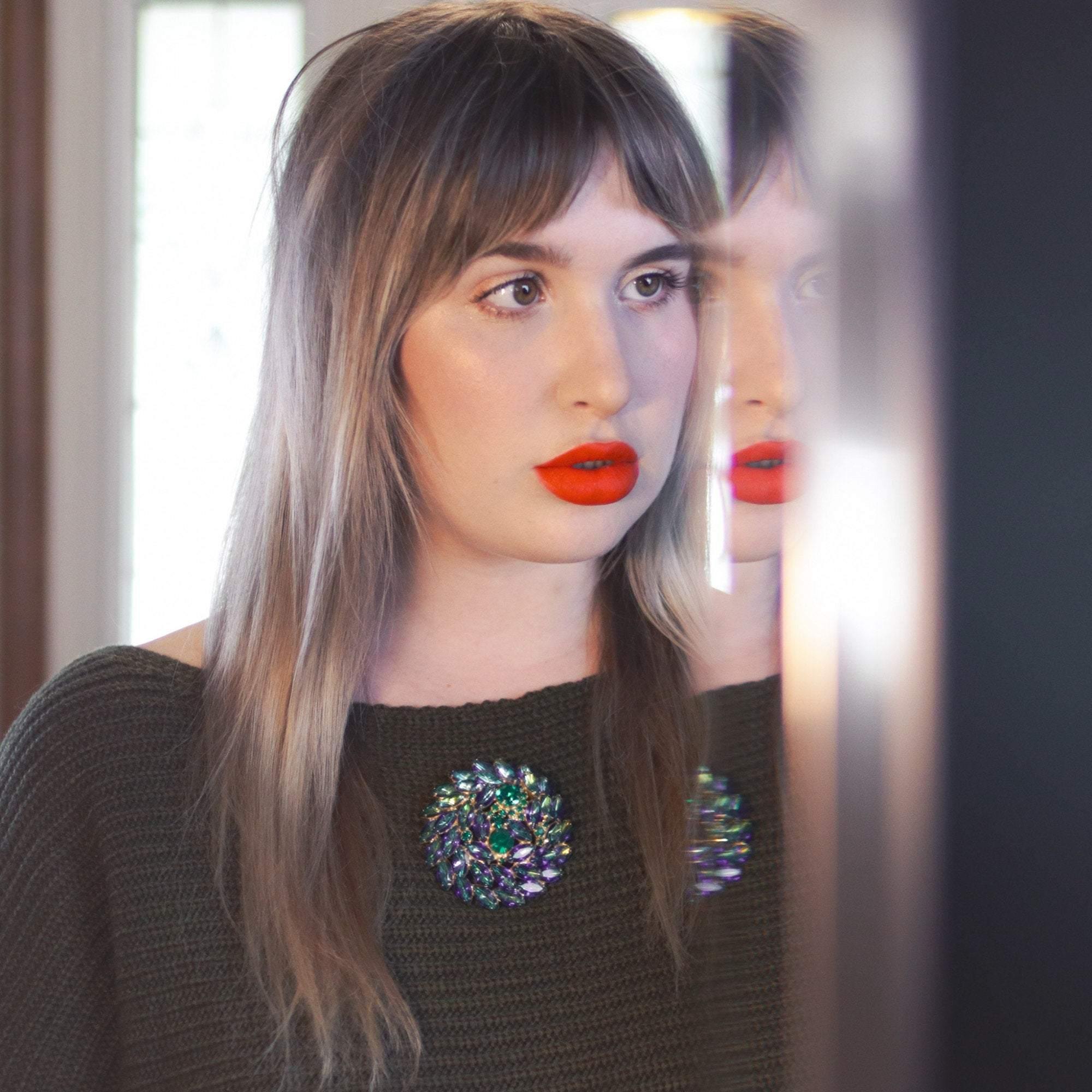 Vintage Juliana Huge Blue Green Rhinestone Medallion Brooch by Juliana - Vintage Meet Modern Vintage Jewelry - Chicago, Illinois - #oldhollywoodglamour #vintagemeetmodern #designervintage #jewelrybox #antiquejewelry #vintagejewelry