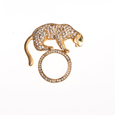 Vintage Jewelry Cheetah Brooch by 1980s - Vintage Meet Modern Vintage Jewelry - Chicago, Illinois - #oldhollywoodglamour #vintagemeetmodern #designervintage #jewelrybox #antiquejewelry #vintagejewelry
