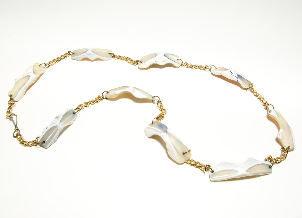 Beachy Pearl Shell and Gold Chain Necklace