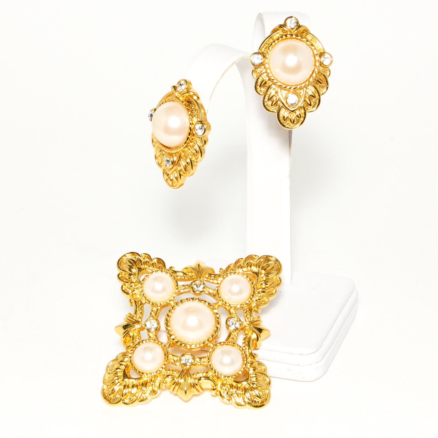"Renaissance" Maltese Cross Gold Tone and Pearl Pendant and Earring set by Kenneth Jay Lane for Avon by Kenneth Lane - Vintage Meet Modern Vintage Jewelry - Chicago, Illinois - #oldhollywoodglamour #vintagemeetmodern #designervintage #jewelrybox #antiquejewelry #vintagejewelry