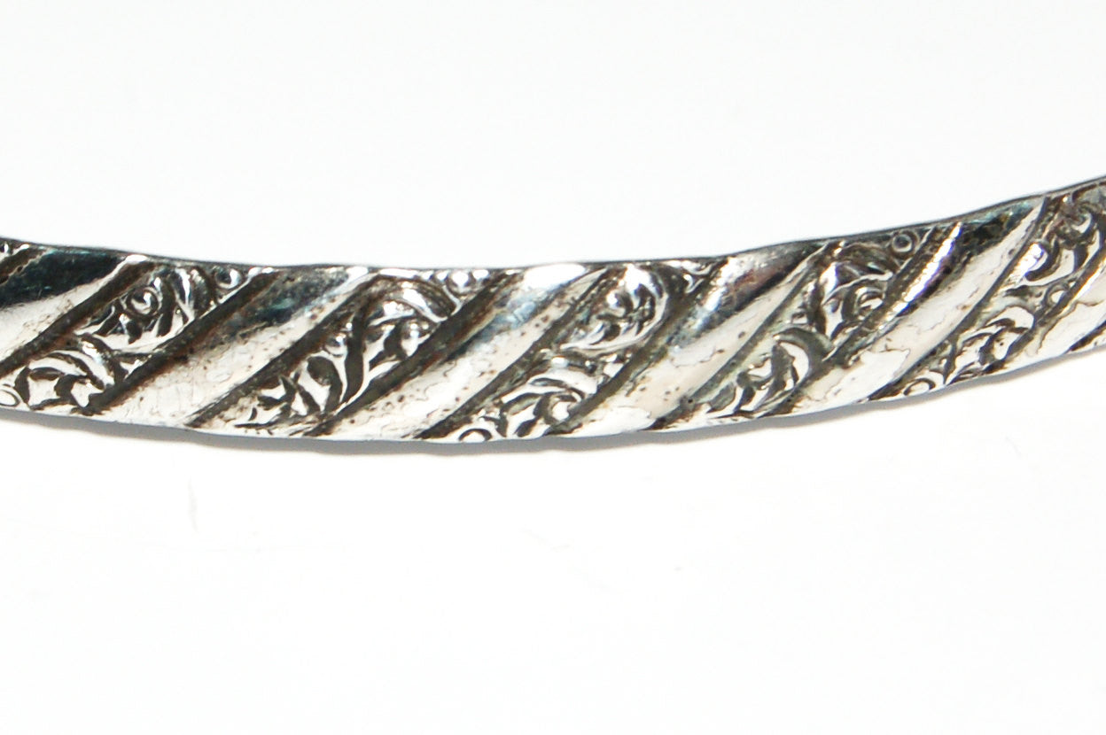 1940's Floral Etched Sterling Silver Bracelet by Danecraft by Danecraft - Vintage Meet Modern Vintage Jewelry - Chicago, Illinois - #oldhollywoodglamour #vintagemeetmodern #designervintage #jewelrybox #antiquejewelry #vintagejewelry
