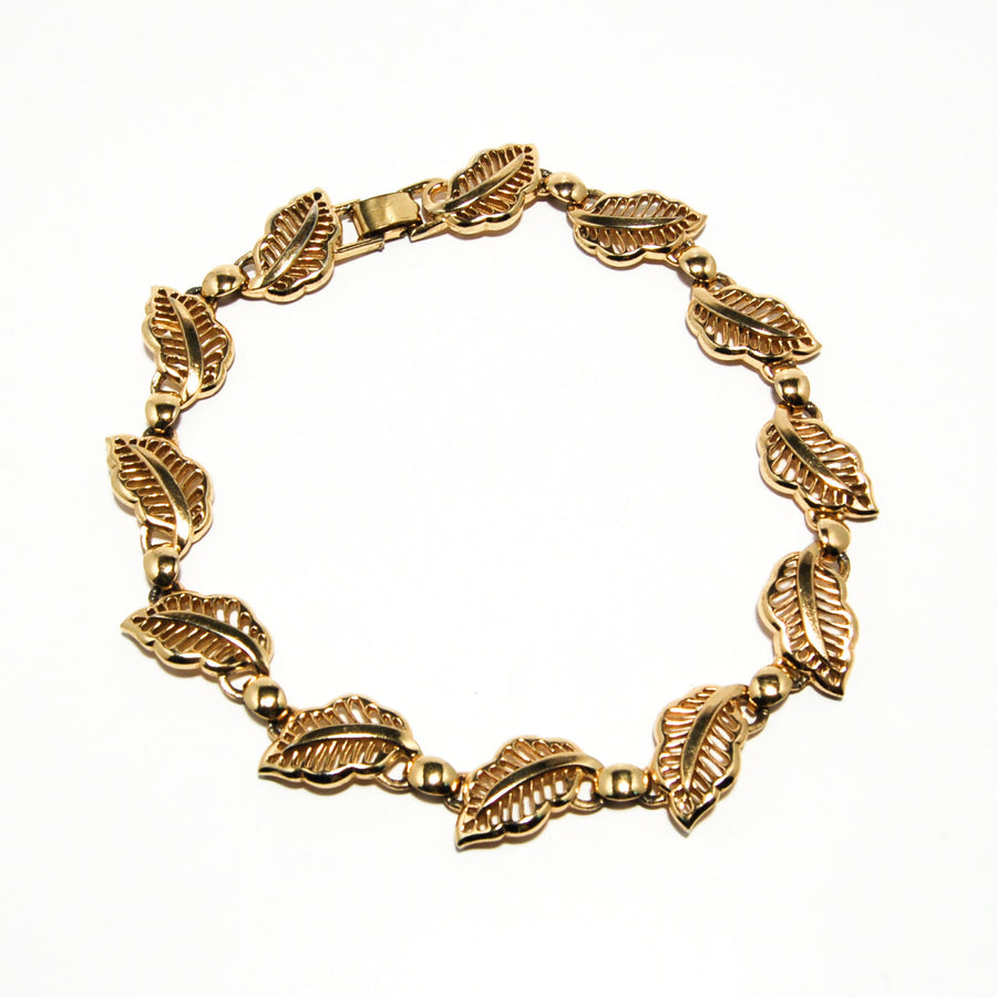 Gold Tone Choker Necklace with Leaf Design by Bergere by Bergere - Vintage Meet Modern Vintage Jewelry - Chicago, Illinois - #oldhollywoodglamour #vintagemeetmodern #designervintage #jewelrybox #antiquejewelry #vintagejewelry