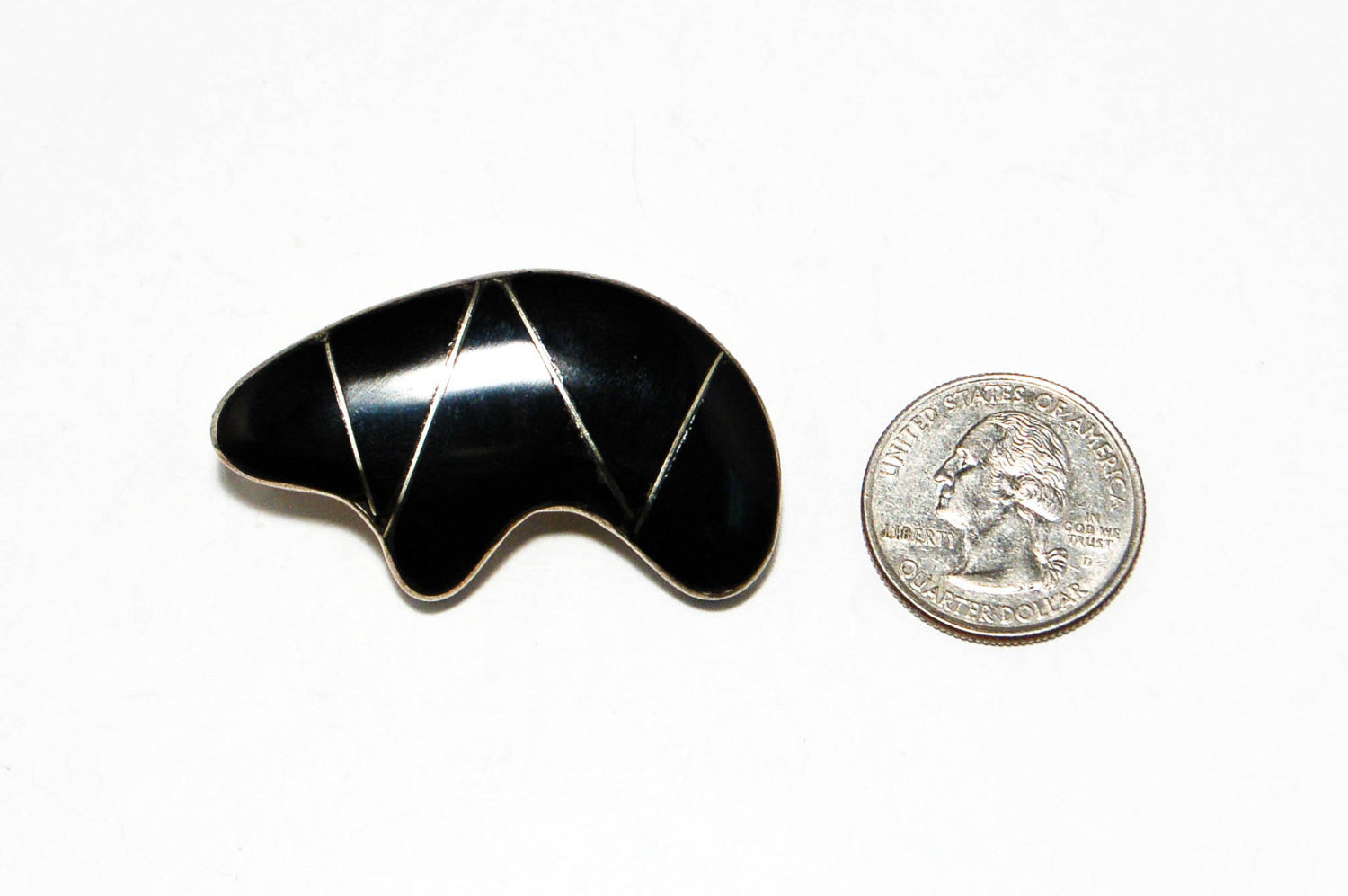 Zuni Black Onyx Bear Brooch by Taxco Mexico by Taxco - Vintage Meet Modern Vintage Jewelry - Chicago, Illinois - #oldhollywoodglamour #vintagemeetmodern #designervintage #jewelrybox #antiquejewelry #vintagejewelry