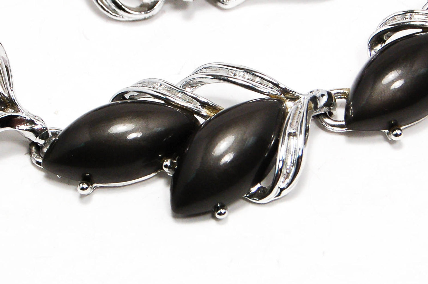 1960's Thermoset Silver and Grey Necklace Earrings and Bracelet Set by 1960s Vintage - Vintage Meet Modern Vintage Jewelry - Chicago, Illinois - #oldhollywoodglamour #vintagemeetmodern #designervintage #jewelrybox #antiquejewelry #vintagejewelry