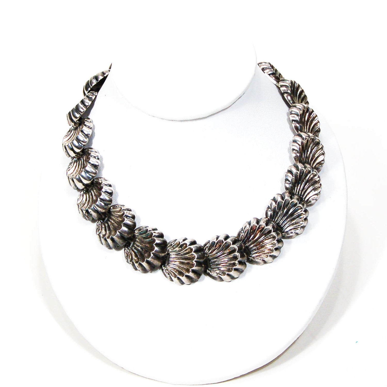 Silver Tone Scalloped Shell Necklace by Napier by Napier - Vintage Meet Modern Vintage Jewelry - Chicago, Illinois - #oldhollywoodglamour #vintagemeetmodern #designervintage #jewelrybox #antiquejewelry #vintagejewelry