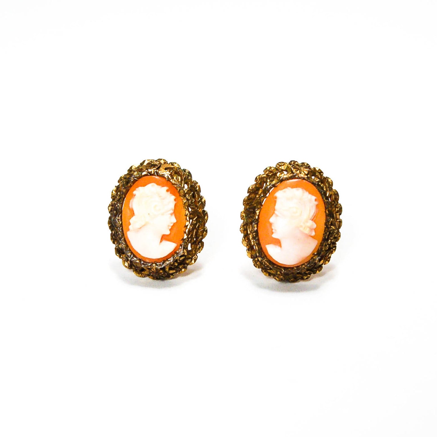 Carved Shell Cameo Earrings 800 Silver Art Deco Era by Unsigned Beauty - Vintage Meet Modern Vintage Jewelry - Chicago, Illinois - #oldhollywoodglamour #vintagemeetmodern #designervintage #jewelrybox #antiquejewelry #vintagejewelry