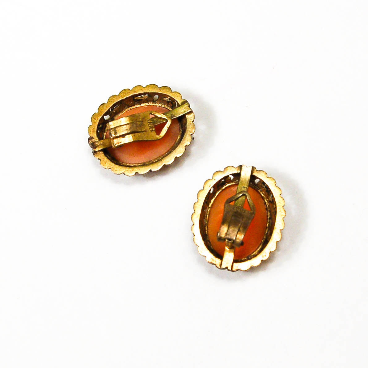 Carved Shell Cameo Earrings 800 Silver Art Deco Era by Unsigned Beauty - Vintage Meet Modern Vintage Jewelry - Chicago, Illinois - #oldhollywoodglamour #vintagemeetmodern #designervintage #jewelrybox #antiquejewelry #vintagejewelry