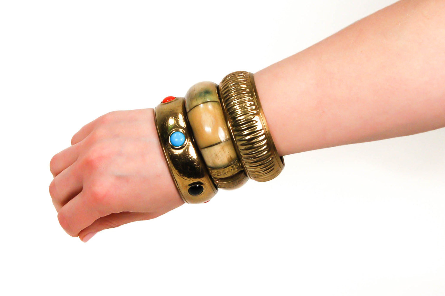 1970's Ribbed Brass Bangle by 1970's - Vintage Meet Modern Vintage Jewelry - Chicago, Illinois - #oldhollywoodglamour #vintagemeetmodern #designervintage #jewelrybox #antiquejewelry #vintagejewelry