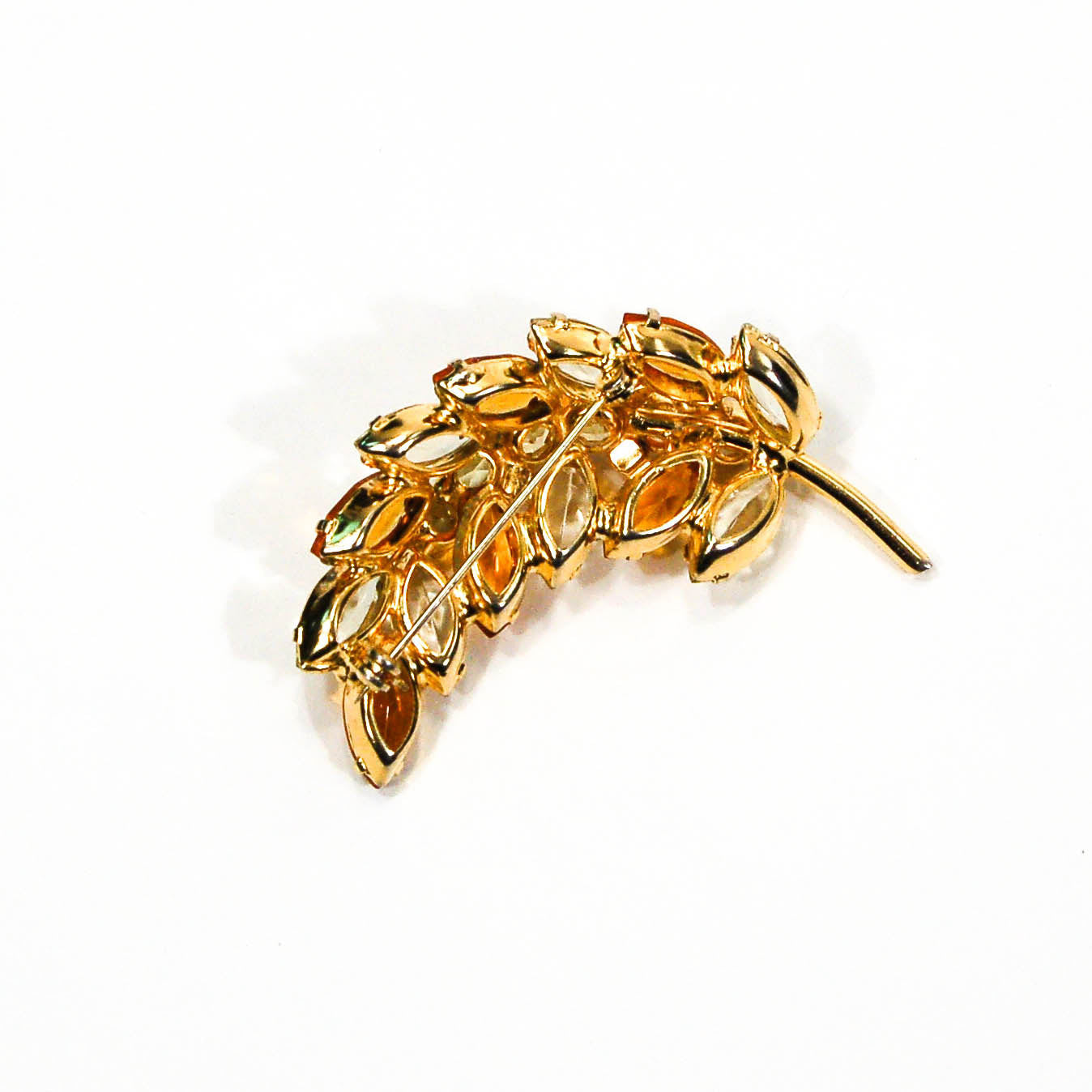 Amber Tone Leaf Rhinestone Brooch by Juliana D & E by Juliana D & E - Vintage Meet Modern Vintage Jewelry - Chicago, Illinois - #oldhollywoodglamour #vintagemeetmodern #designervintage #jewelrybox #antiquejewelry #vintagejewelry