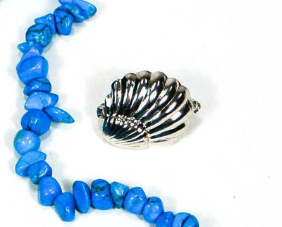 Turquoise Necklace, Torsade, Silver Shell Clasp, Beach, Summer, Designer, Vintage Jewelry by 1980s - Vintage Meet Modern Vintage Jewelry - Chicago, Illinois - #oldhollywoodglamour #vintagemeetmodern #designervintage #jewelrybox #antiquejewelry #vintagejewelry