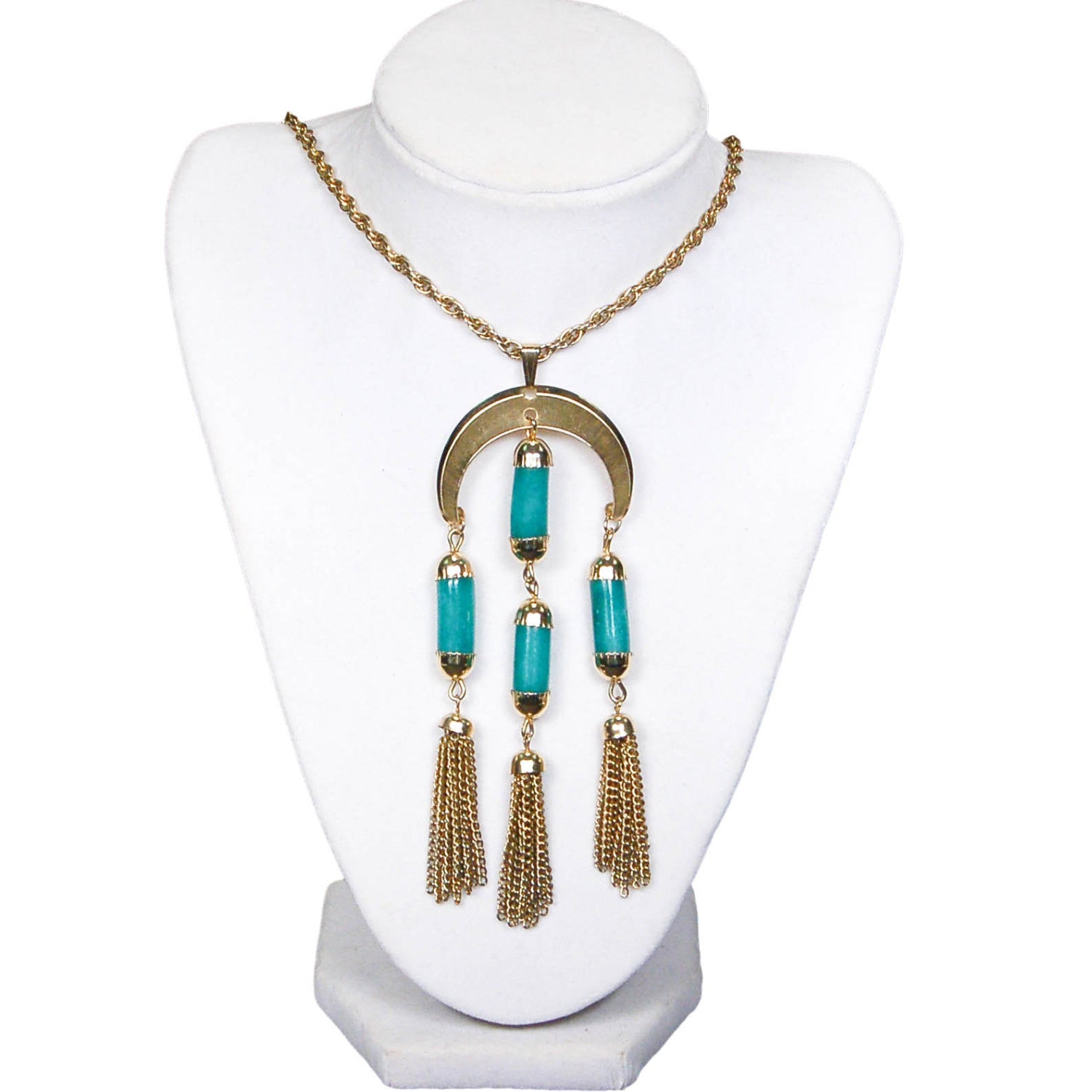 1970's Gold Tone Jade Tassel Necklace by 1970's - Vintage Meet Modern Vintage Jewelry - Chicago, Illinois - #oldhollywoodglamour #vintagemeetmodern #designervintage #jewelrybox #antiquejewelry #vintagejewelry