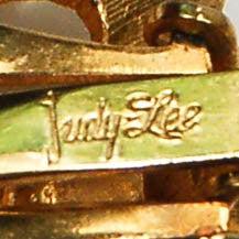 1960's Amber Flower Earrings by Judy Lee by Judy Lee - Vintage Meet Modern Vintage Jewelry - Chicago, Illinois - #oldhollywoodglamour #vintagemeetmodern #designervintage #jewelrybox #antiquejewelry #vintagejewelry