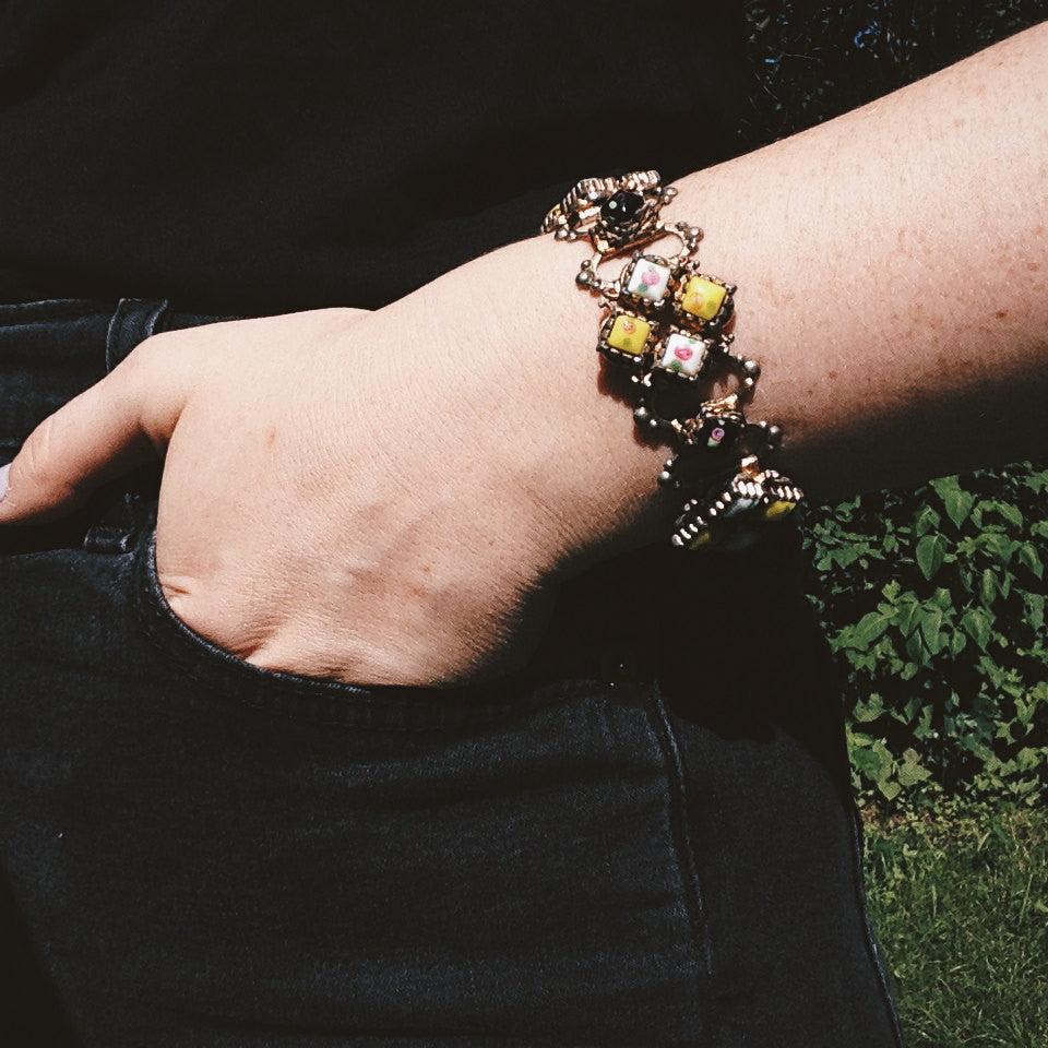 1950's Colorful Bracelet with Venetian Glass by 1950's - Vintage Meet Modern Vintage Jewelry - Chicago, Illinois - #oldhollywoodglamour #vintagemeetmodern #designervintage #jewelrybox #antiquejewelry #vintagejewelry