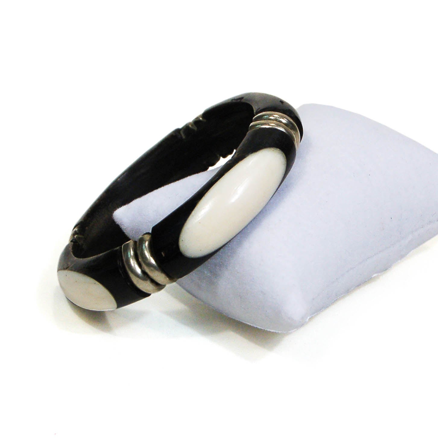 1970's Wood and Bone Bangle Bracelet by 1970's - Vintage Meet Modern Vintage Jewelry - Chicago, Illinois - #oldhollywoodglamour #vintagemeetmodern #designervintage #jewelrybox #antiquejewelry #vintagejewelry