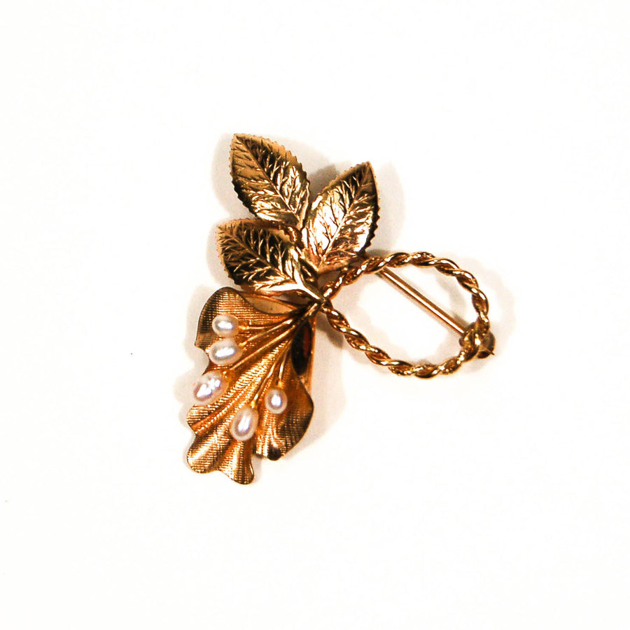 1940's Gold and Cultured Pearl Lily Brooch by 1940's - Vintage Meet Modern Vintage Jewelry - Chicago, Illinois - #oldhollywoodglamour #vintagemeetmodern #designervintage #jewelrybox #antiquejewelry #vintagejewelry