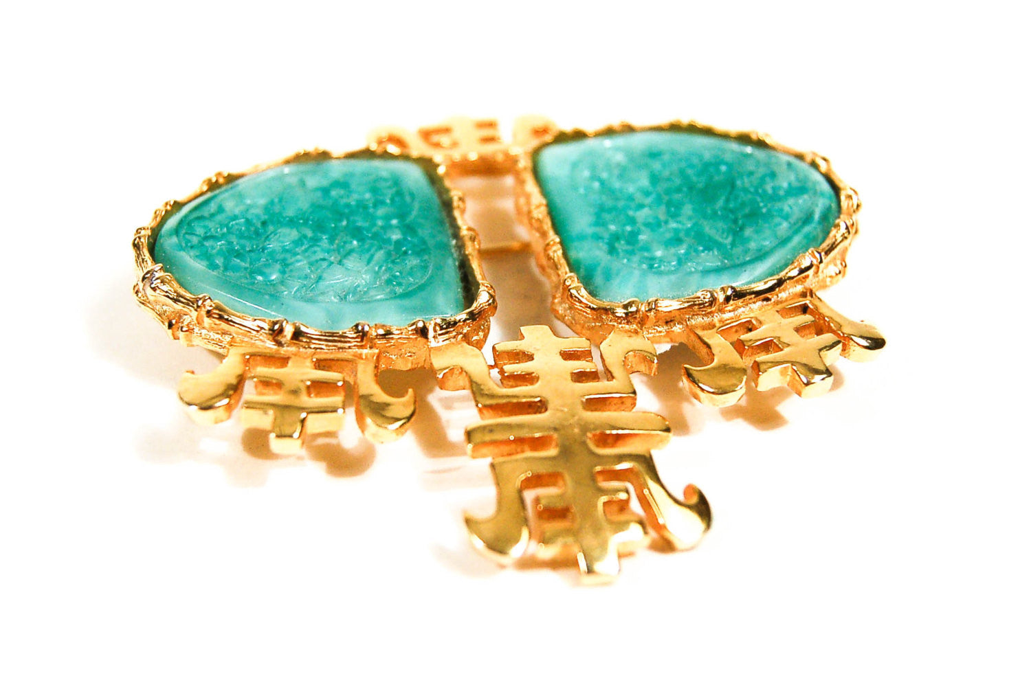 Asian Inspired Carved Faux Jade Brooch by Castlecliff by Castlecliff - Vintage Meet Modern Vintage Jewelry - Chicago, Illinois - #oldhollywoodglamour #vintagemeetmodern #designervintage #jewelrybox #antiquejewelry #vintagejewelry