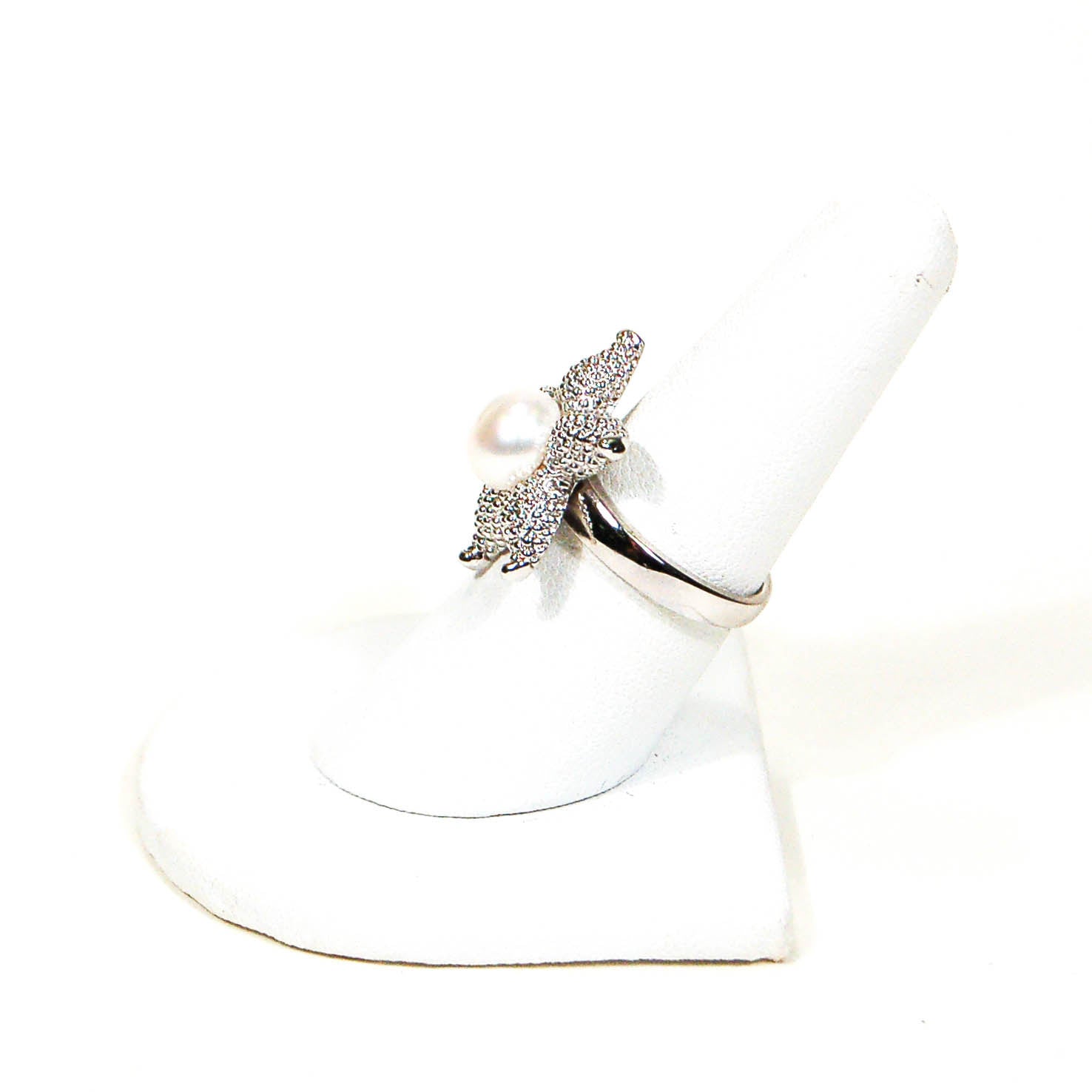 Silver Starfish Pearl Ring by Sterling Silver - Vintage Meet Modern Vintage Jewelry - Chicago, Illinois - #oldhollywoodglamour #vintagemeetmodern #designervintage #jewelrybox #antiquejewelry #vintagejewelry