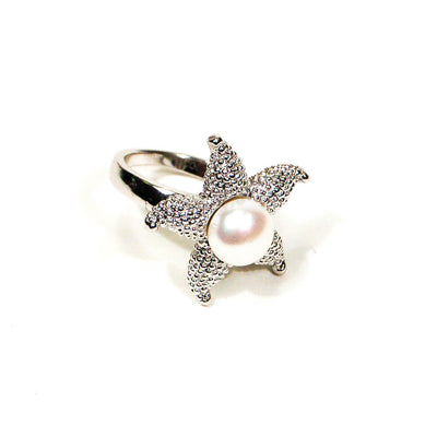 Silver Starfish Pearl Ring by Sterling Silver - Vintage Meet Modern Vintage Jewelry - Chicago, Illinois - #oldhollywoodglamour #vintagemeetmodern #designervintage #jewelrybox #antiquejewelry #vintagejewelry