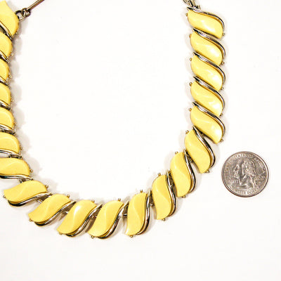 Yellow Wave Link Thermoset Necklace by Unsigned Beauty - Vintage Meet Modern Vintage Jewelry - Chicago, Illinois - #oldhollywoodglamour #vintagemeetmodern #designervintage #jewelrybox #antiquejewelry #vintagejewelry