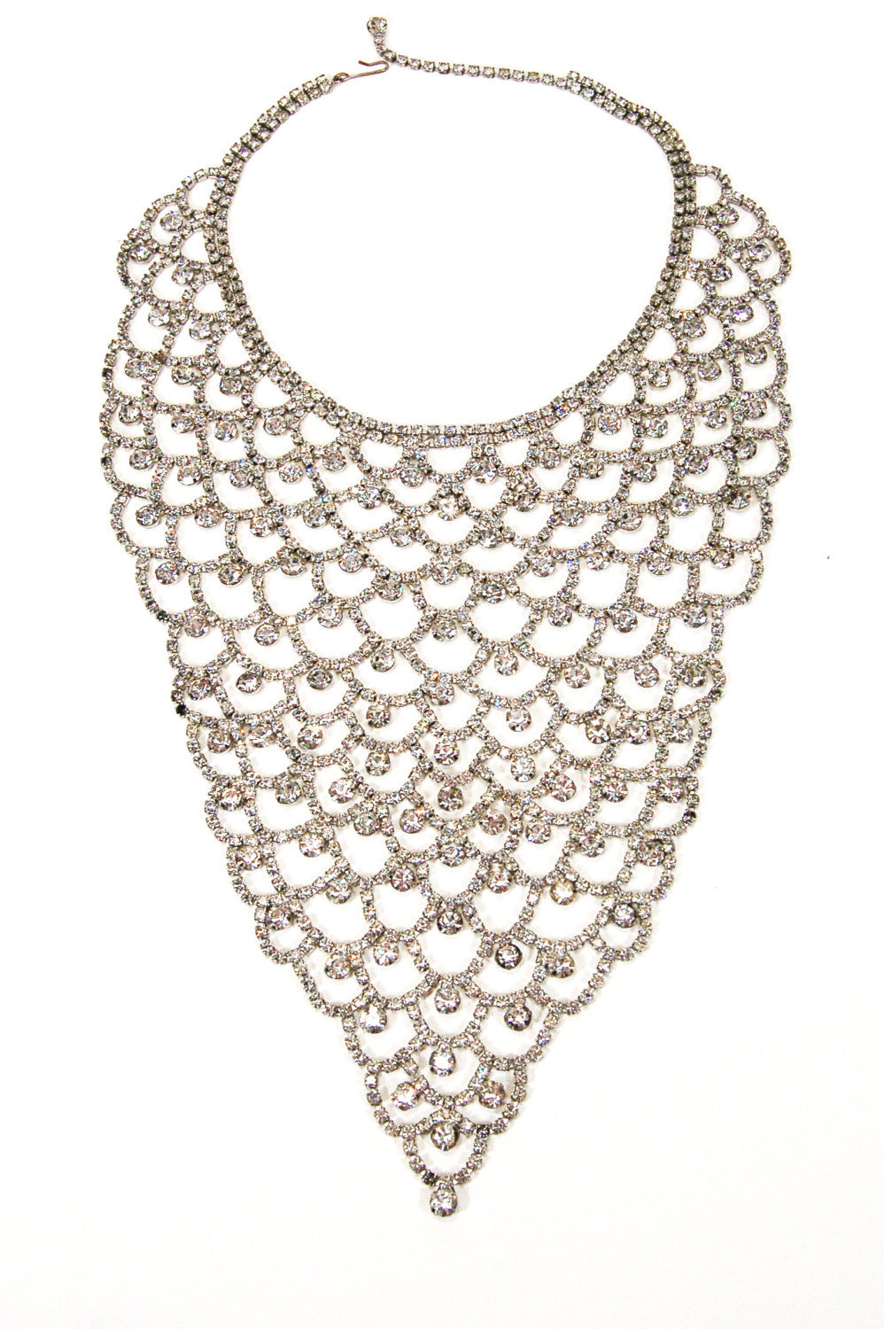 Sparkling Rhinestone Bib Statement Necklace by Unsigned Beauty - Vintage Meet Modern Vintage Jewelry - Chicago, Illinois - #oldhollywoodglamour #vintagemeetmodern #designervintage #jewelrybox #antiquejewelry #vintagejewelry