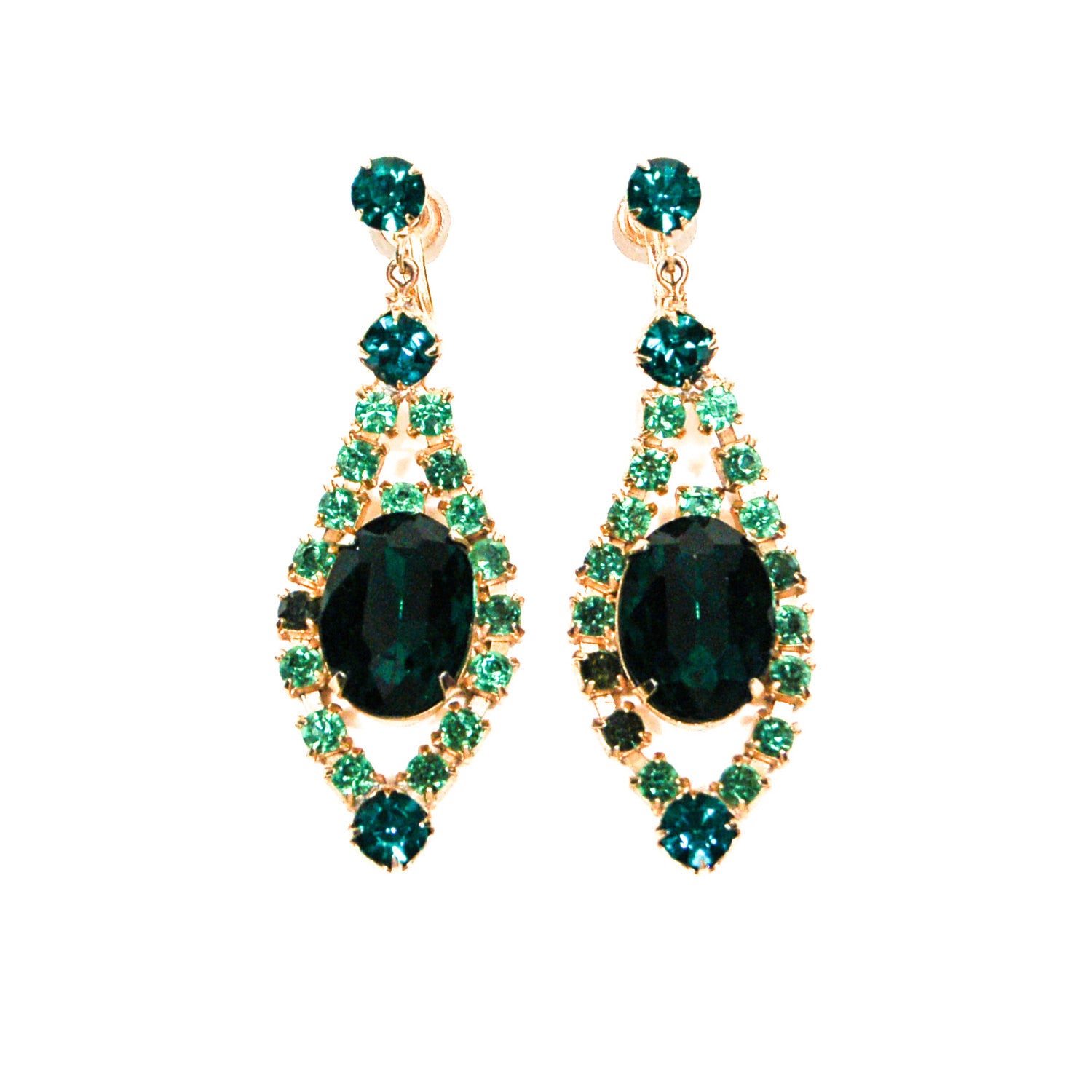 Old Hollywood Glam Green Rhinestone Chandelier Earrings by Unsigned Beauty - Vintage Meet Modern Vintage Jewelry - Chicago, Illinois - #oldhollywoodglamour #vintagemeetmodern #designervintage #jewelrybox #antiquejewelry #vintagejewelry
