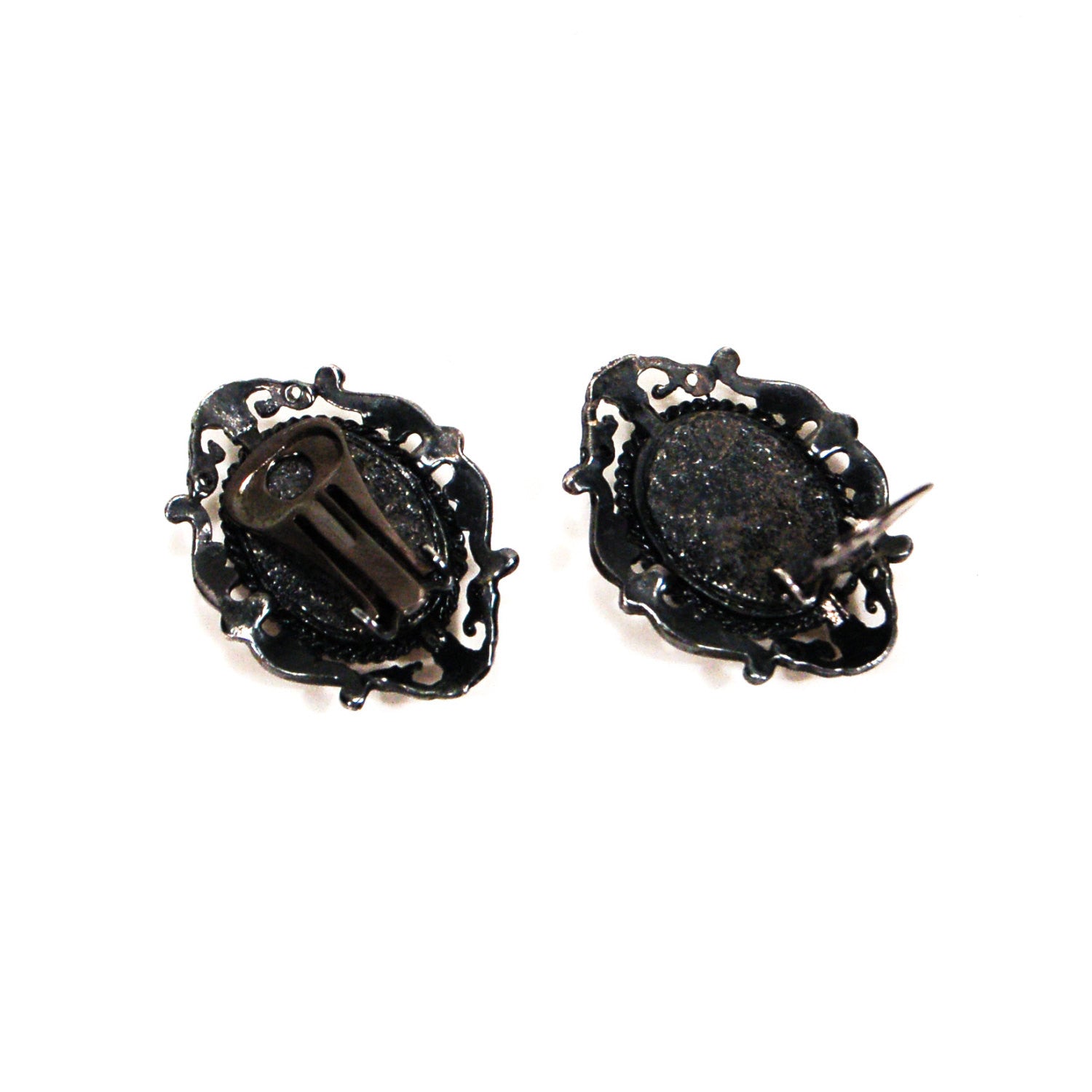 Victorian Gothic Inspired Rose Quartz Earrings by Unsigned Beauty - Vintage Meet Modern Vintage Jewelry - Chicago, Illinois - #oldhollywoodglamour #vintagemeetmodern #designervintage #jewelrybox #antiquejewelry #vintagejewelry