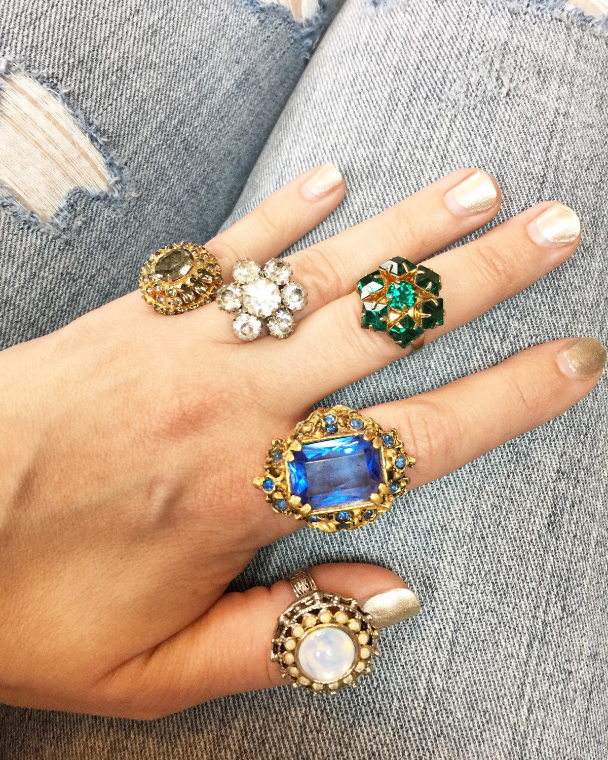 Emerald Green Rhinestone Statement Ring by Unsigned Beauty - Vintage Meet Modern Vintage Jewelry - Chicago, Illinois - #oldhollywoodglamour #vintagemeetmodern #designervintage #jewelrybox #antiquejewelry #vintagejewelry