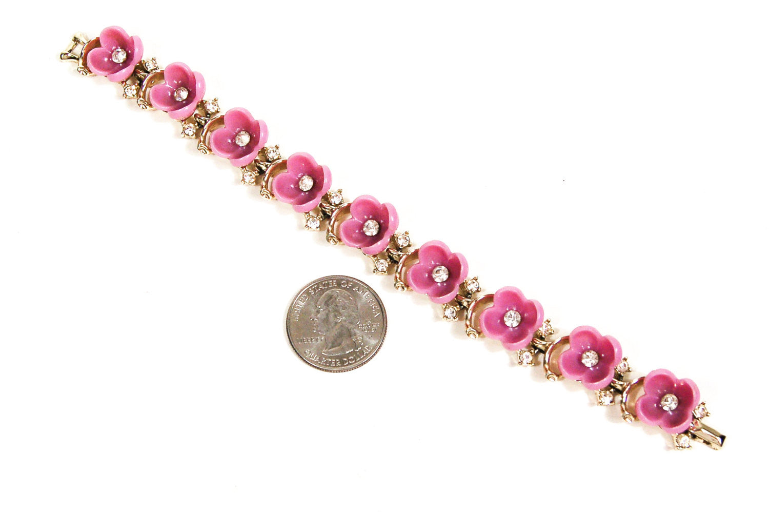 Lisner Purple Flower Thermoset Bracelet by Lisner - Vintage Meet Modern Vintage Jewelry - Chicago, Illinois - #oldhollywoodglamour #vintagemeetmodern #designervintage #jewelrybox #antiquejewelry #vintagejewelry