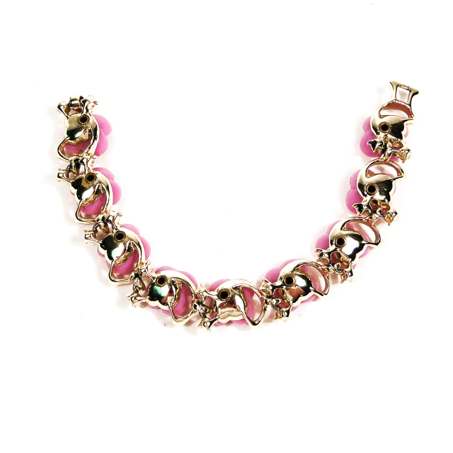 Lisner Purple Flower Thermoset Bracelet by Lisner - Vintage Meet Modern Vintage Jewelry - Chicago, Illinois - #oldhollywoodglamour #vintagemeetmodern #designervintage #jewelrybox #antiquejewelry #vintagejewelry