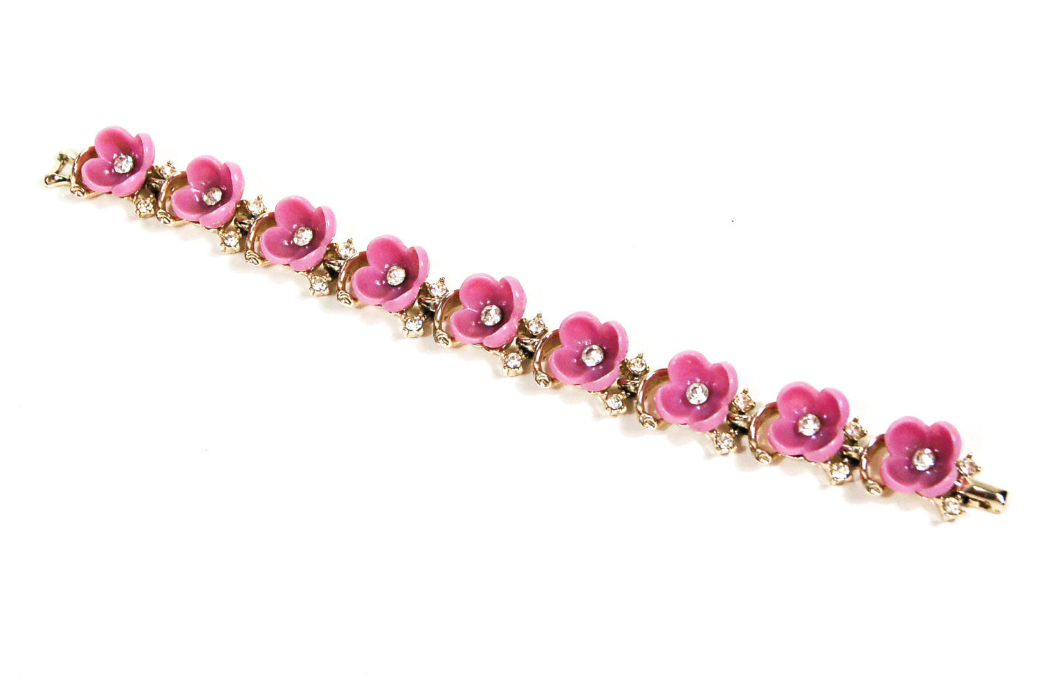 Lisner Purple Flower Thermoset Bracelet by Lisner - Vintage Meet Modern Vintage Jewelry - Chicago, Illinois - #oldhollywoodglamour #vintagemeetmodern #designervintage #jewelrybox #antiquejewelry #vintagejewelry
