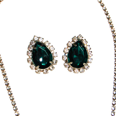 Emerald Green Rhinestones Necklace and Earrings Set by Unsigned Beauty - Vintage Meet Modern Vintage Jewelry - Chicago, Illinois - #oldhollywoodglamour #vintagemeetmodern #designervintage #jewelrybox #antiquejewelry #vintagejewelry