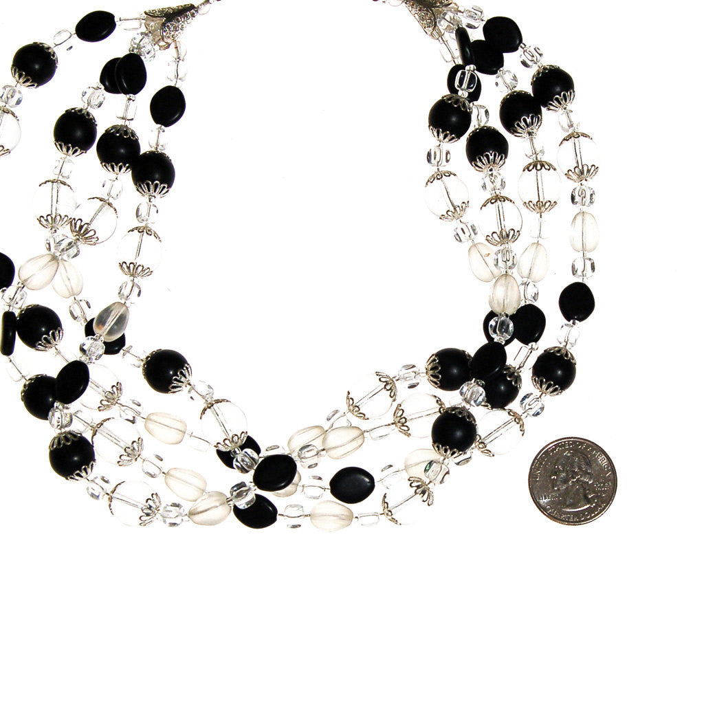 Black and Clear Glass Beaded Necklace by Unsigned Beauty - Vintage Meet Modern Vintage Jewelry - Chicago, Illinois - #oldhollywoodglamour #vintagemeetmodern #designervintage #jewelrybox #antiquejewelry #vintagejewelry
