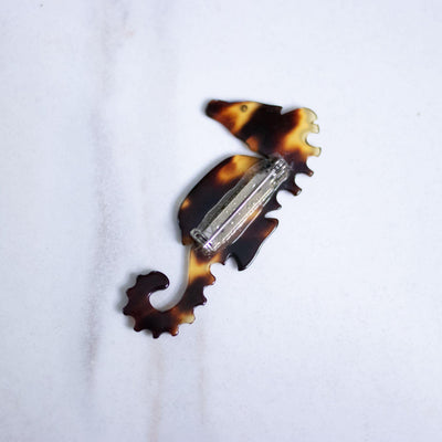 Vintage Faux Tortoise Lucite Sea Horse Brooch by Unsigned Beauty - Vintage Meet Modern Vintage Jewelry - Chicago, Illinois - #oldhollywoodglamour #vintagemeetmodern #designervintage #jewelrybox #antiquejewelry #vintagejewelry