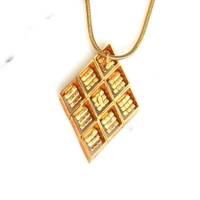 Vintage Emmons Gold Diamond Diamante Statement Necklace by Emmons - Vintage Meet Modern Vintage Jewelry - Chicago, Illinois - #oldhollywoodglamour #vintagemeetmodern #designervintage #jewelrybox #antiquejewelry #vintagejewelry