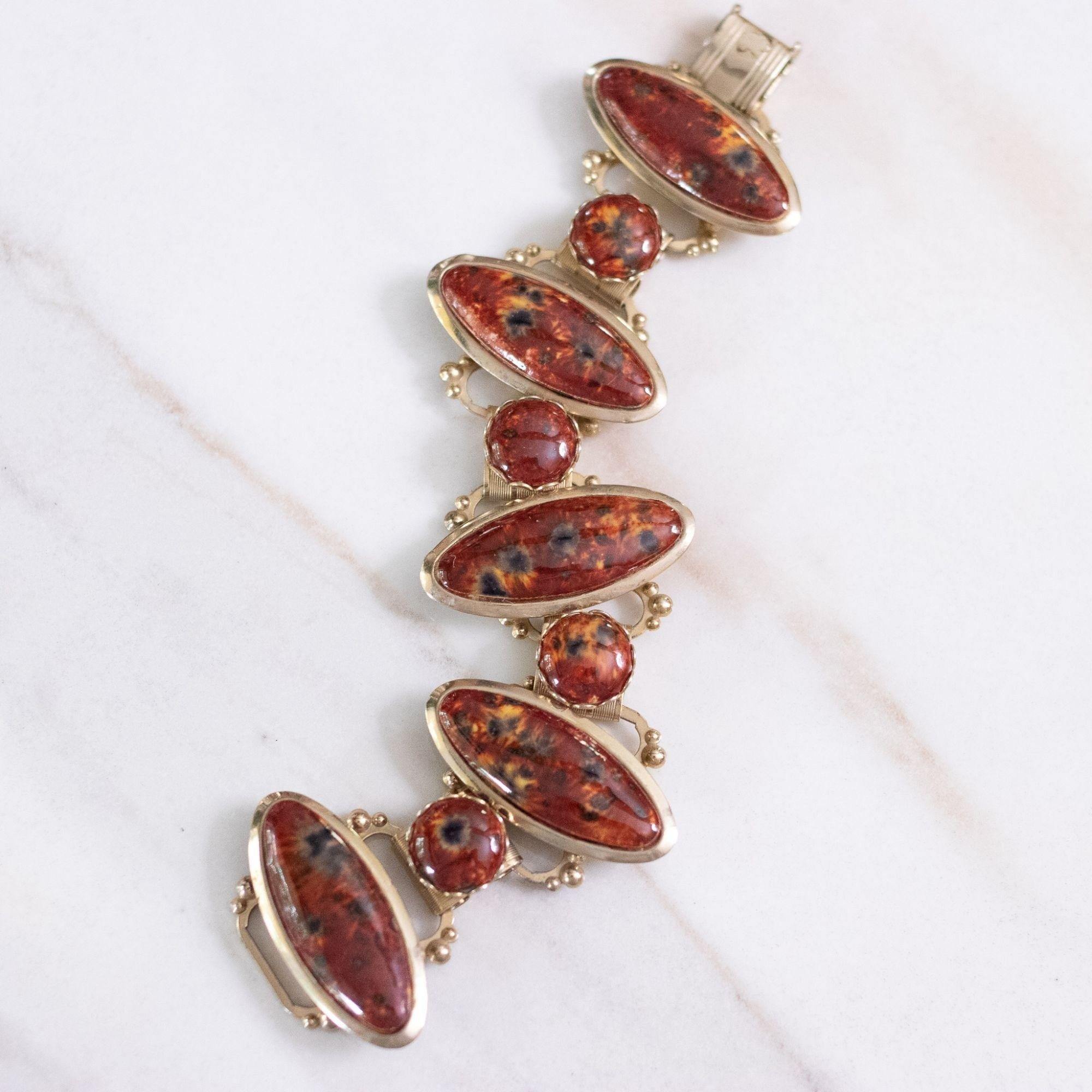 Vintage Marbled Red Glass Cabochon Book Chain Link Bracelet by Unsigned Beauty - Vintage Meet Modern Vintage Jewelry - Chicago, Illinois - #oldhollywoodglamour #vintagemeetmodern #designervintage #jewelrybox #antiquejewelry #vintagejewelry