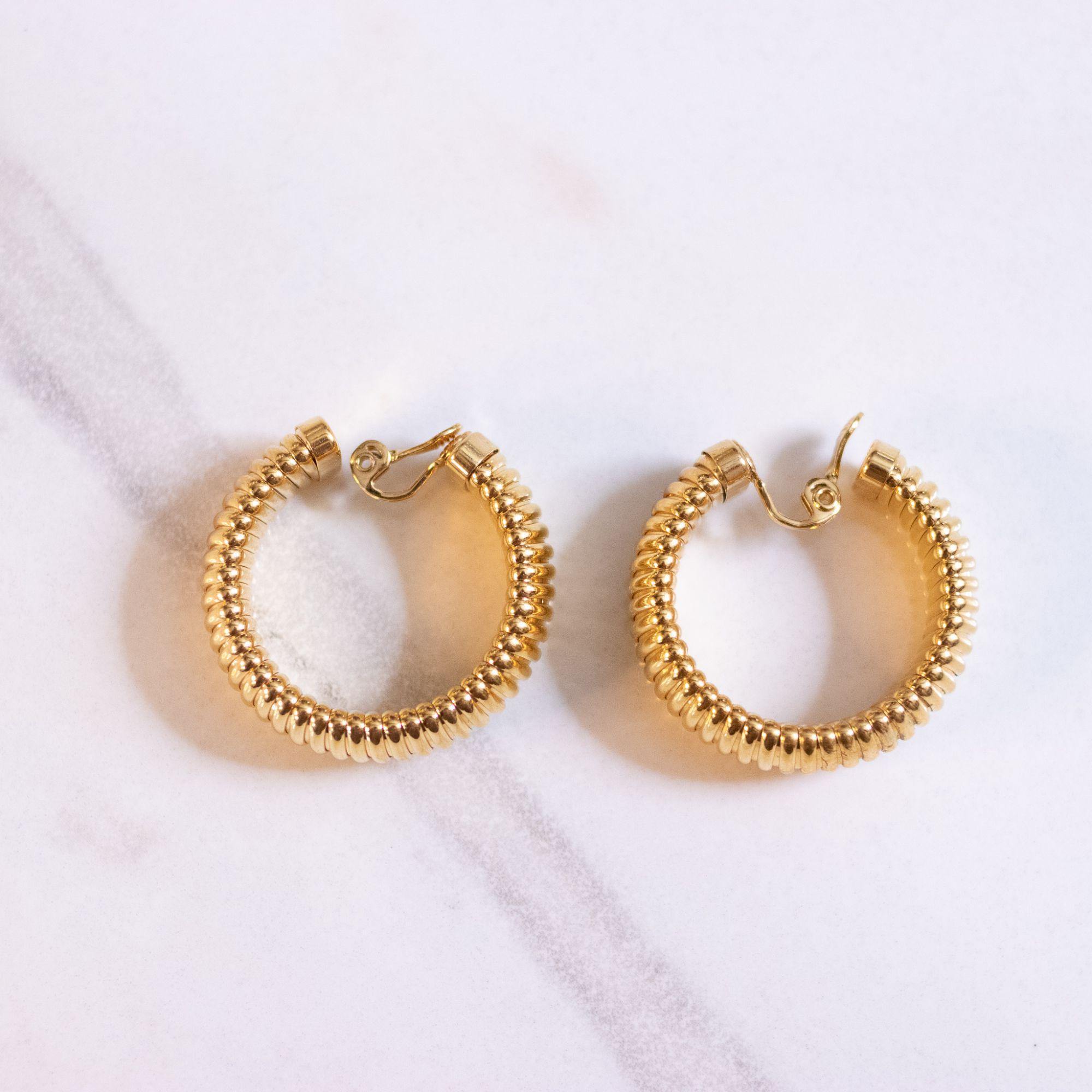 Vintage Monet Ribbed Large Clip Earrings by Monet - Vintage Meet Modern Vintage Jewelry - Chicago, Illinois - #oldhollywoodglamour #vintagemeetmodern #designervintage #jewelrybox #antiquejewelry #vintagejewelry