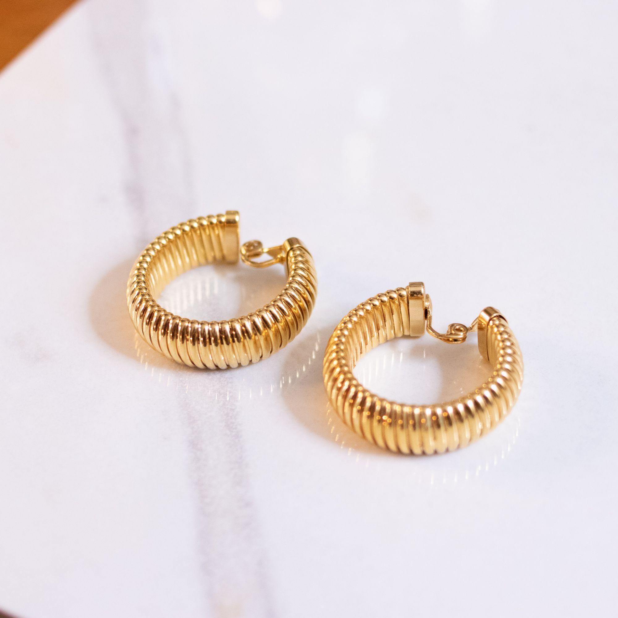 Vintage Monet Ribbed Large Clip Earrings by Monet - Vintage Meet Modern Vintage Jewelry - Chicago, Illinois - #oldhollywoodglamour #vintagemeetmodern #designervintage #jewelrybox #antiquejewelry #vintagejewelry
