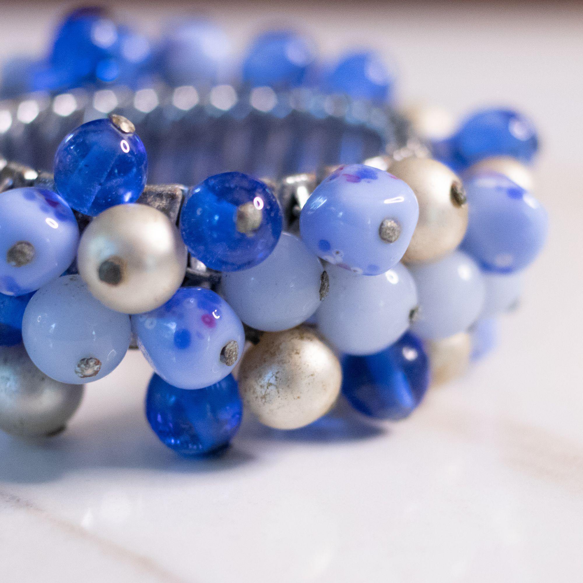 Vintage 1950s Blue Glass and Faux Pearl Cha Cha Bracelet by Unsigned Beauty - Vintage Meet Modern Vintage Jewelry - Chicago, Illinois - #oldhollywoodglamour #vintagemeetmodern #designervintage #jewelrybox #antiquejewelry #vintagejewelry
