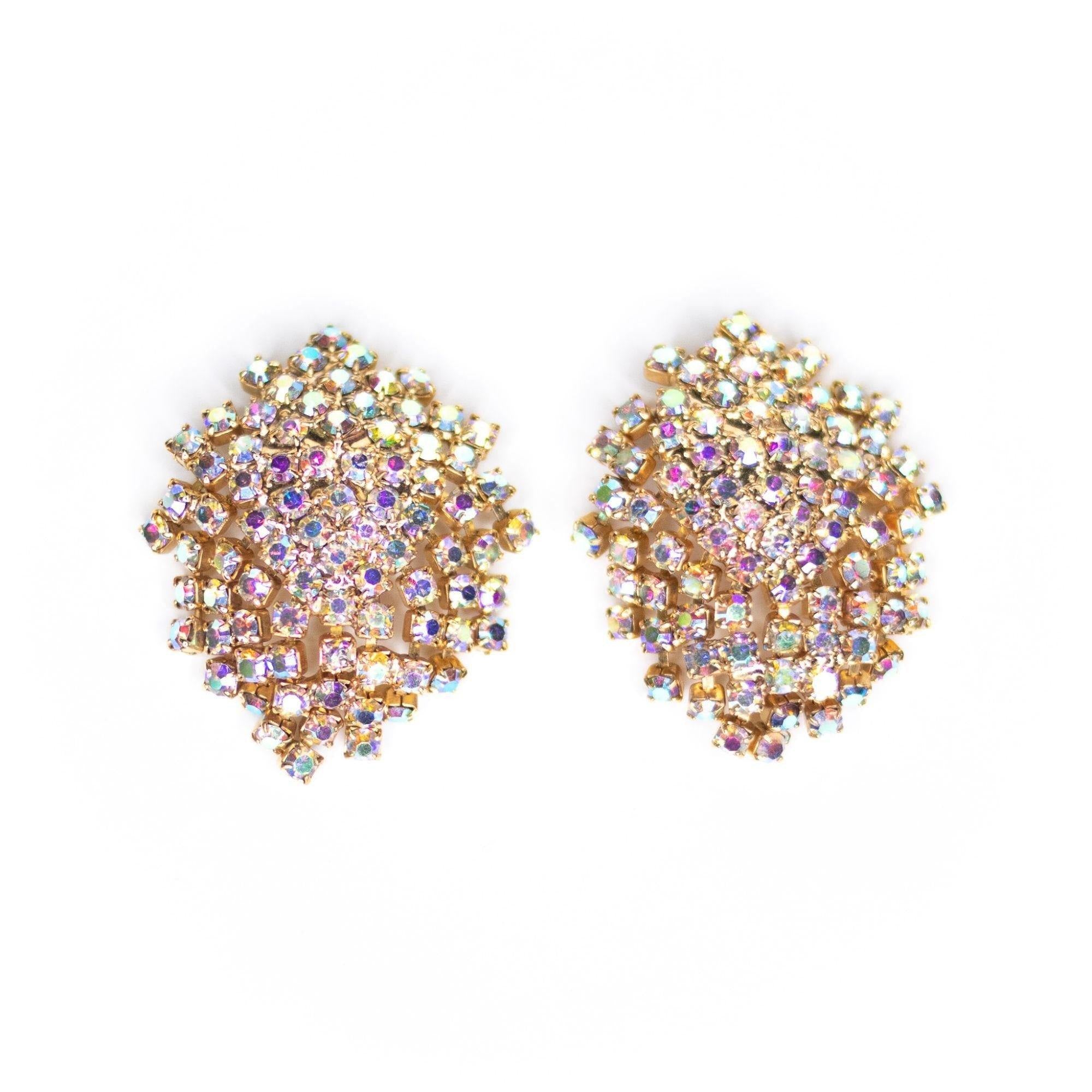 Vintage Aurora Borealis Cha Cha Waterfall Earrings by Unsigned Beauty - Vintage Meet Modern Vintage Jewelry - Chicago, Illinois - #oldhollywoodglamour #vintagemeetmodern #designervintage #jewelrybox #antiquejewelry #vintagejewelry