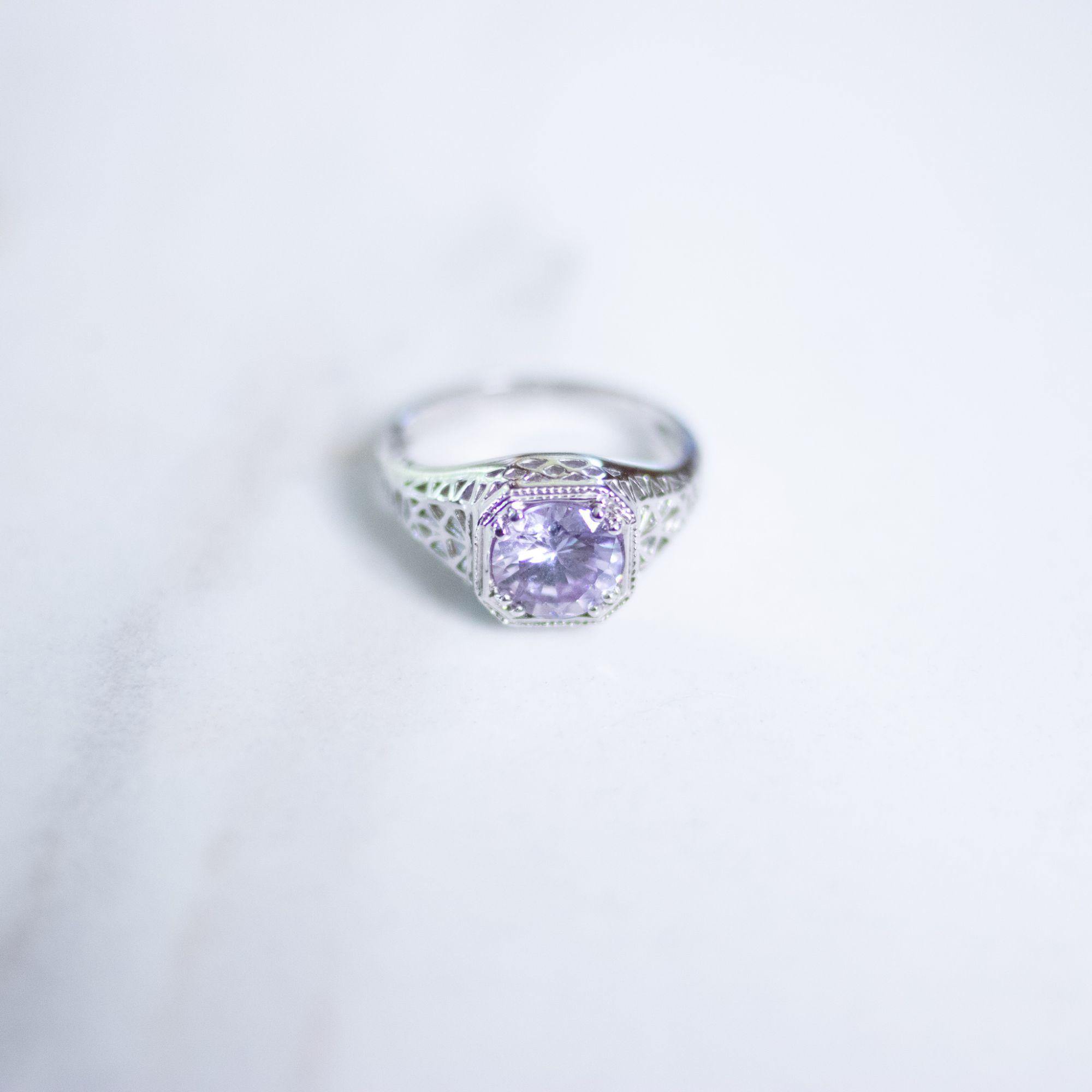 Vintage Art Deco Style Tanzanite Ring by Unsigned Beauty - Vintage Meet Modern Vintage Jewelry - Chicago, Illinois - #oldhollywoodglamour #vintagemeetmodern #designervintage #jewelrybox #antiquejewelry #vintagejewelry