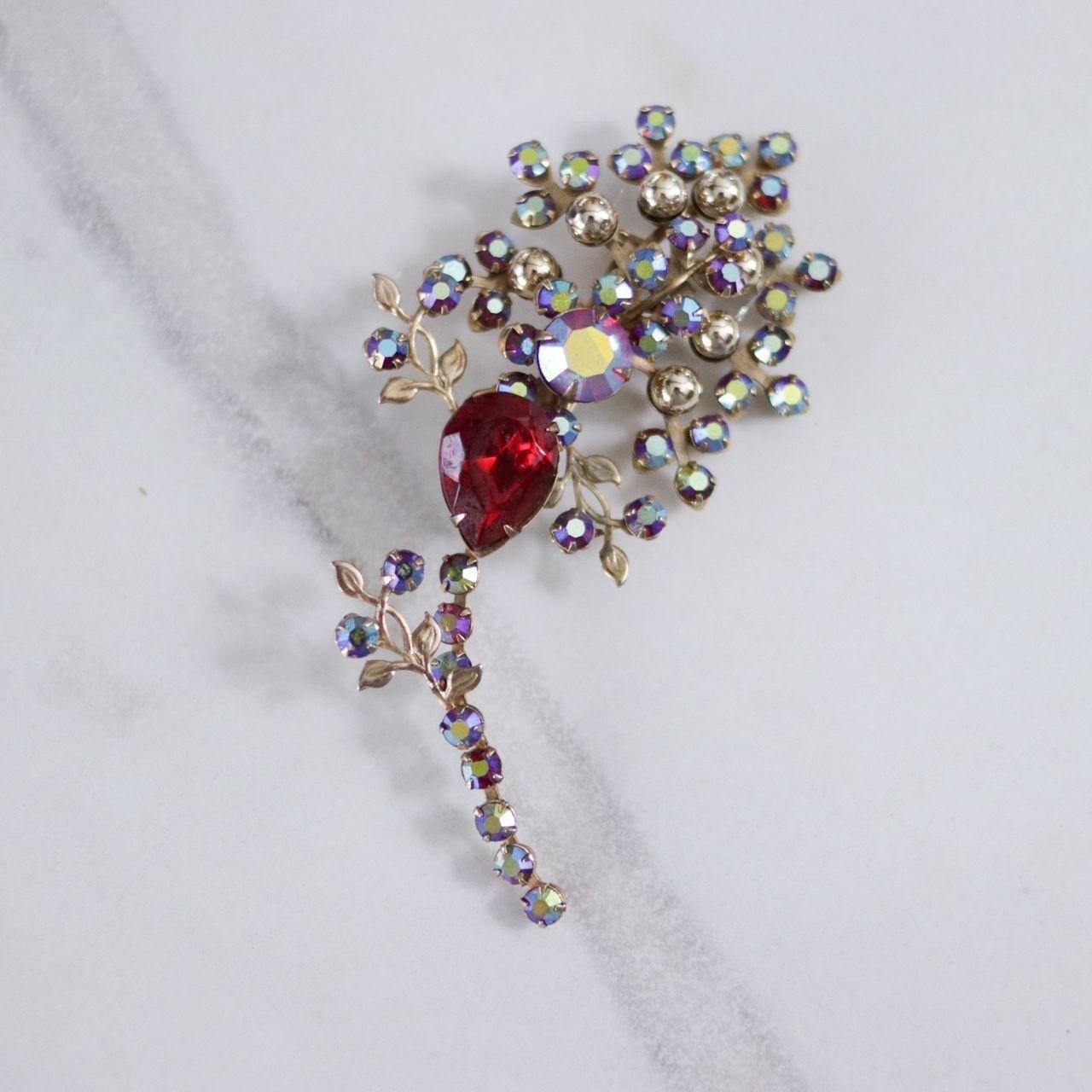 Vintage Red Aurora Borealis Rhinestone and Red Crystal Spray Brooch by Unsigned Beauty - Vintage Meet Modern Vintage Jewelry - Chicago, Illinois - #oldhollywoodglamour #vintagemeetmodern #designervintage #jewelrybox #antiquejewelry #vintagejewelry