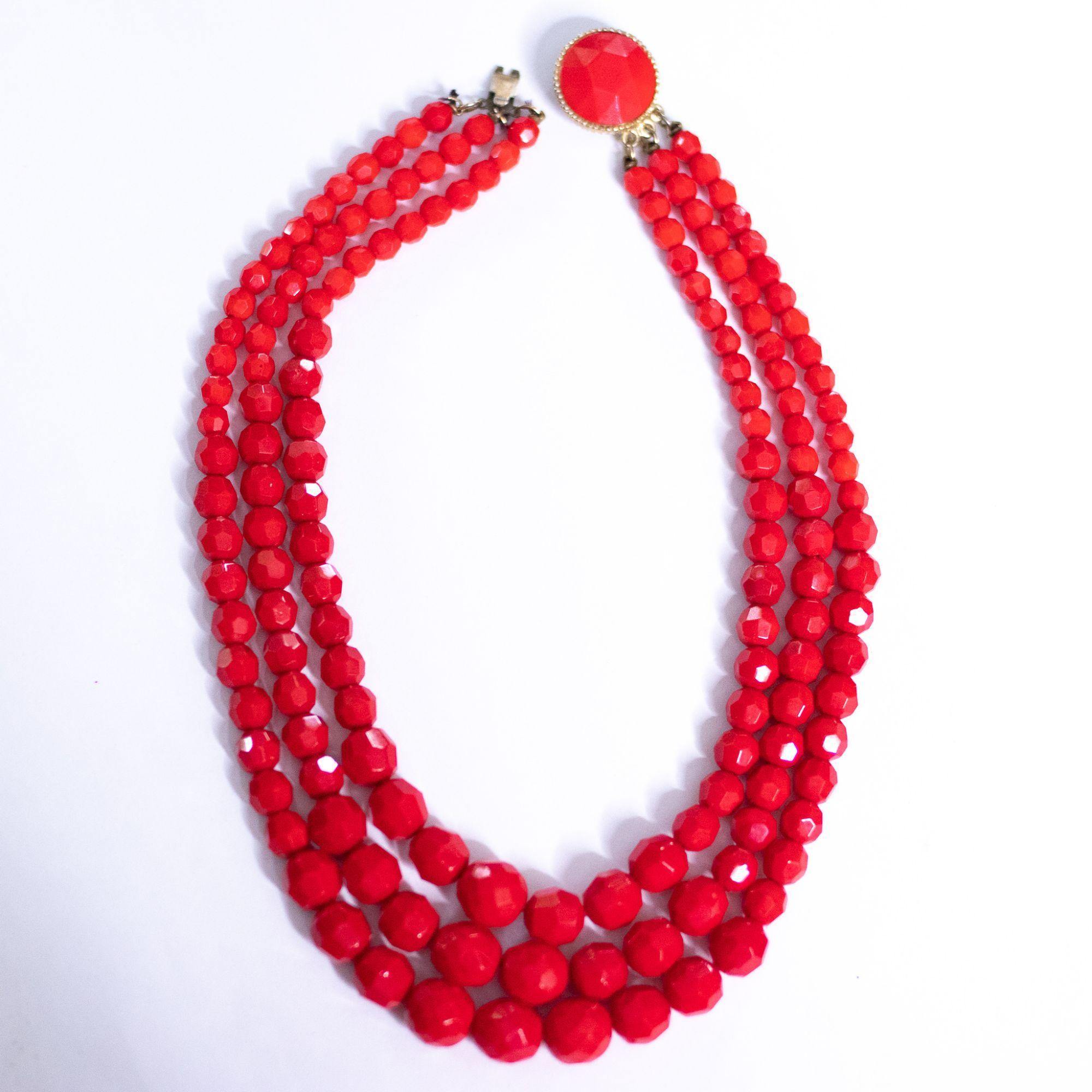 Vintage Retro Red Faceted Bead Double Strand Necklace by Unsigned Beauty - Vintage Meet Modern Vintage Jewelry - Chicago, Illinois - #oldhollywoodglamour #vintagemeetmodern #designervintage #jewelrybox #antiquejewelry #vintagejewelry
